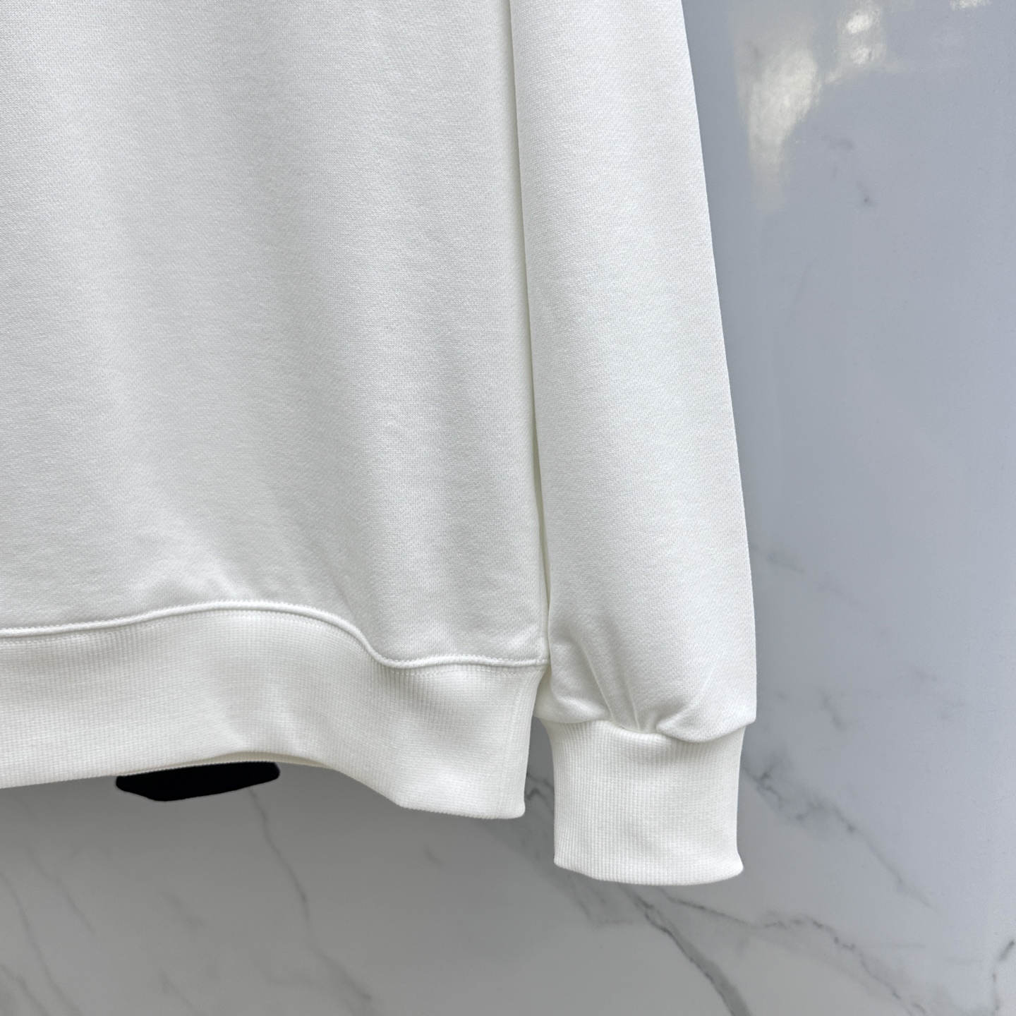 🆕1V*路易威登 2025Ss秋冬新款卫衣，精美工艺圆领款，特制纯棉400克面料升级水洗大毛圈、柔软贴身