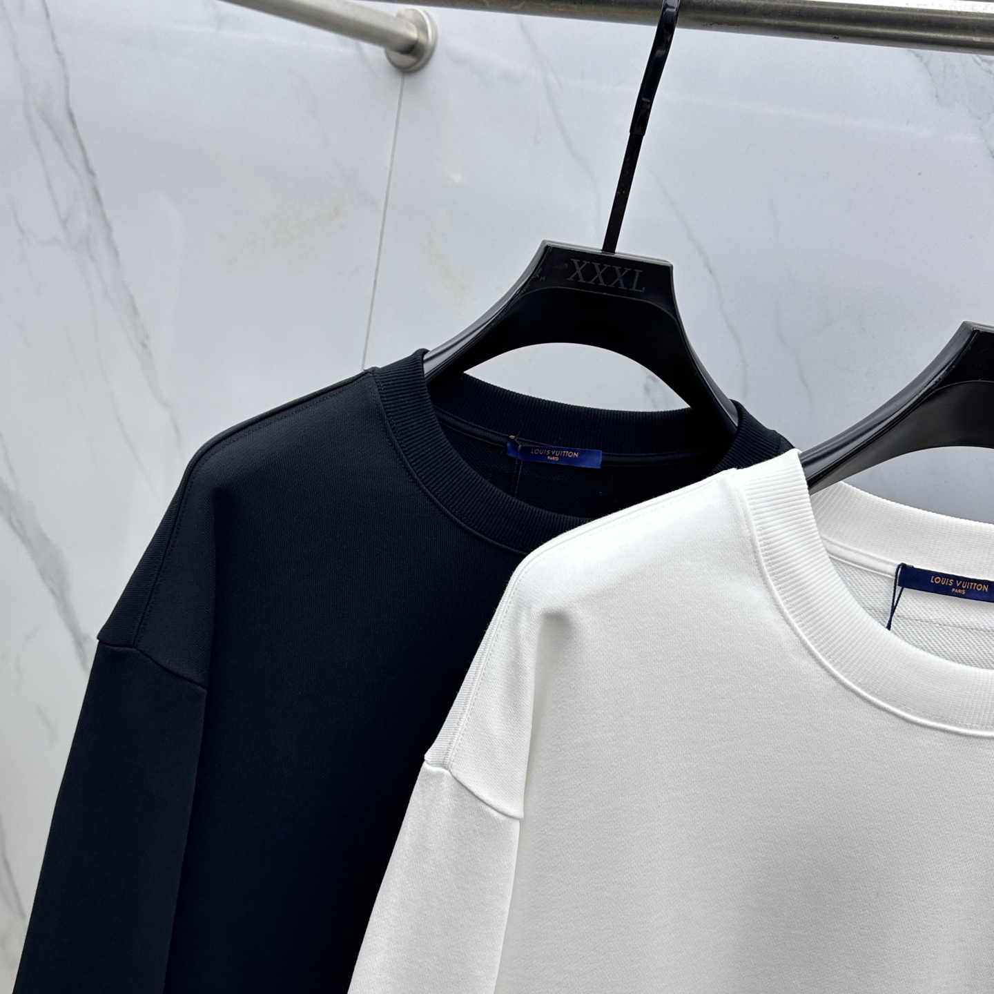 🆕1V*路易威登 2025Ss秋冬新款卫衣，精美工艺圆领款，特制纯棉400克面料升级水洗大毛圈、柔软贴身