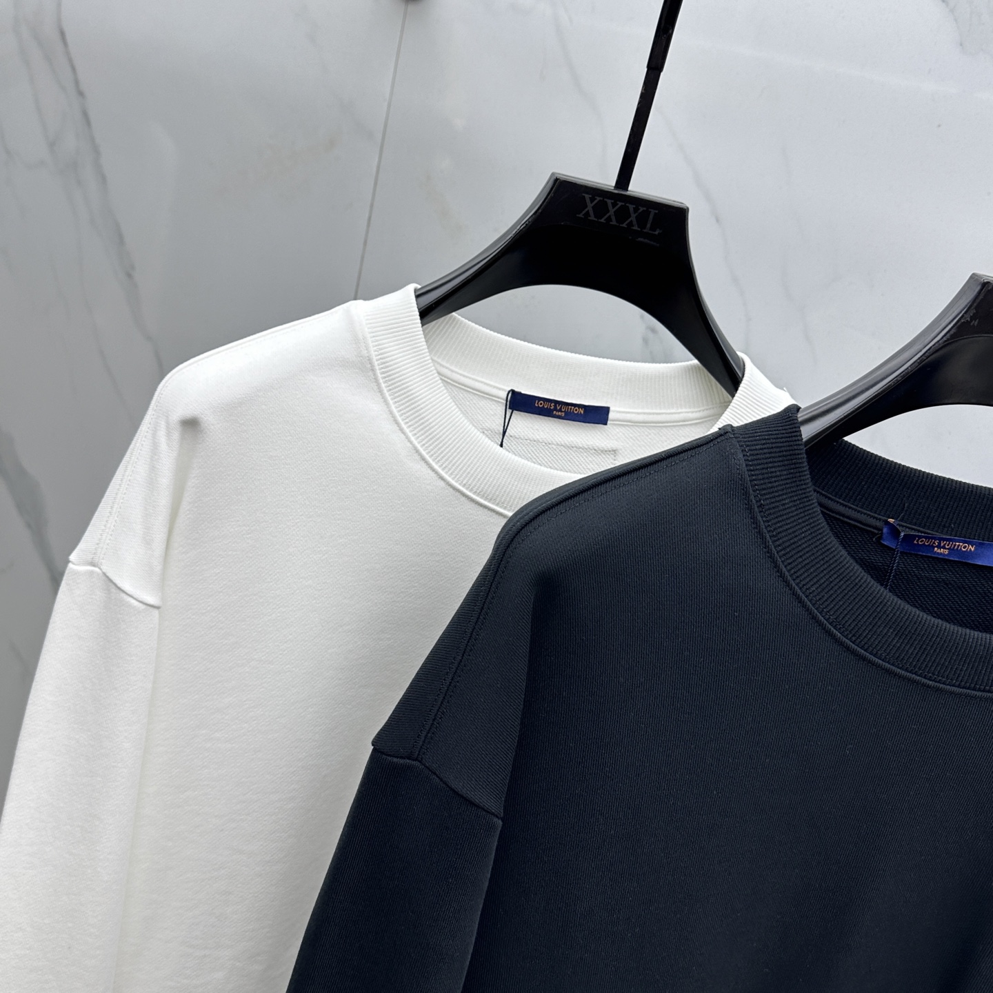 🆕1V*路易威登 2025Ss秋冬新款卫衣，精美工艺圆领款，特制纯棉400克面料升级水洗大毛圈、柔软贴身