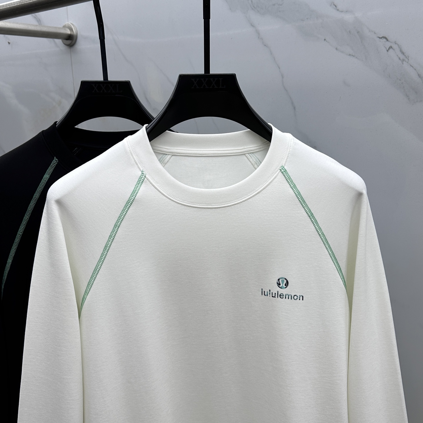 🆕lululemon 2025SS秋季新款男士圆领长袖 T 恤，以当季色调传递典雅韵味，成就日常搭配佳选