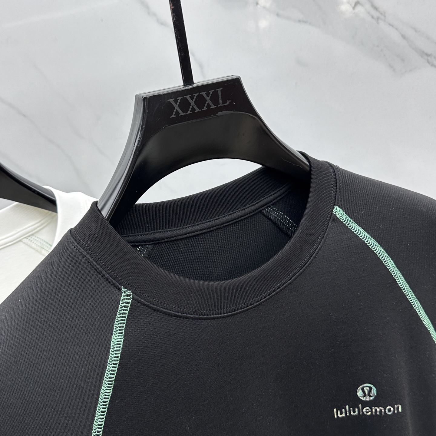 🆕lululemon 2025SS秋季新款男士圆领长袖 T 恤，以当季色调传递典雅韵味，成就日常搭配佳选