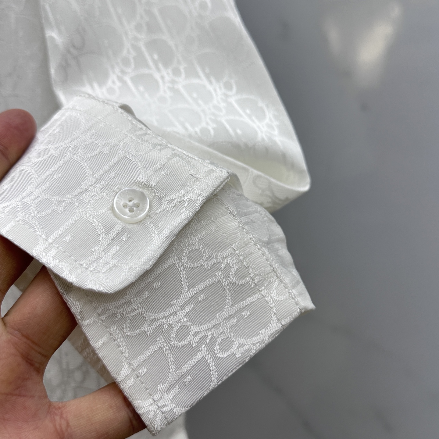 🆕Dior迪奥 25ss早秋新款丝质全棉翻领衬衣，男女同款经典Oblique提花宽松休闲长袖衬衫！该衬衫