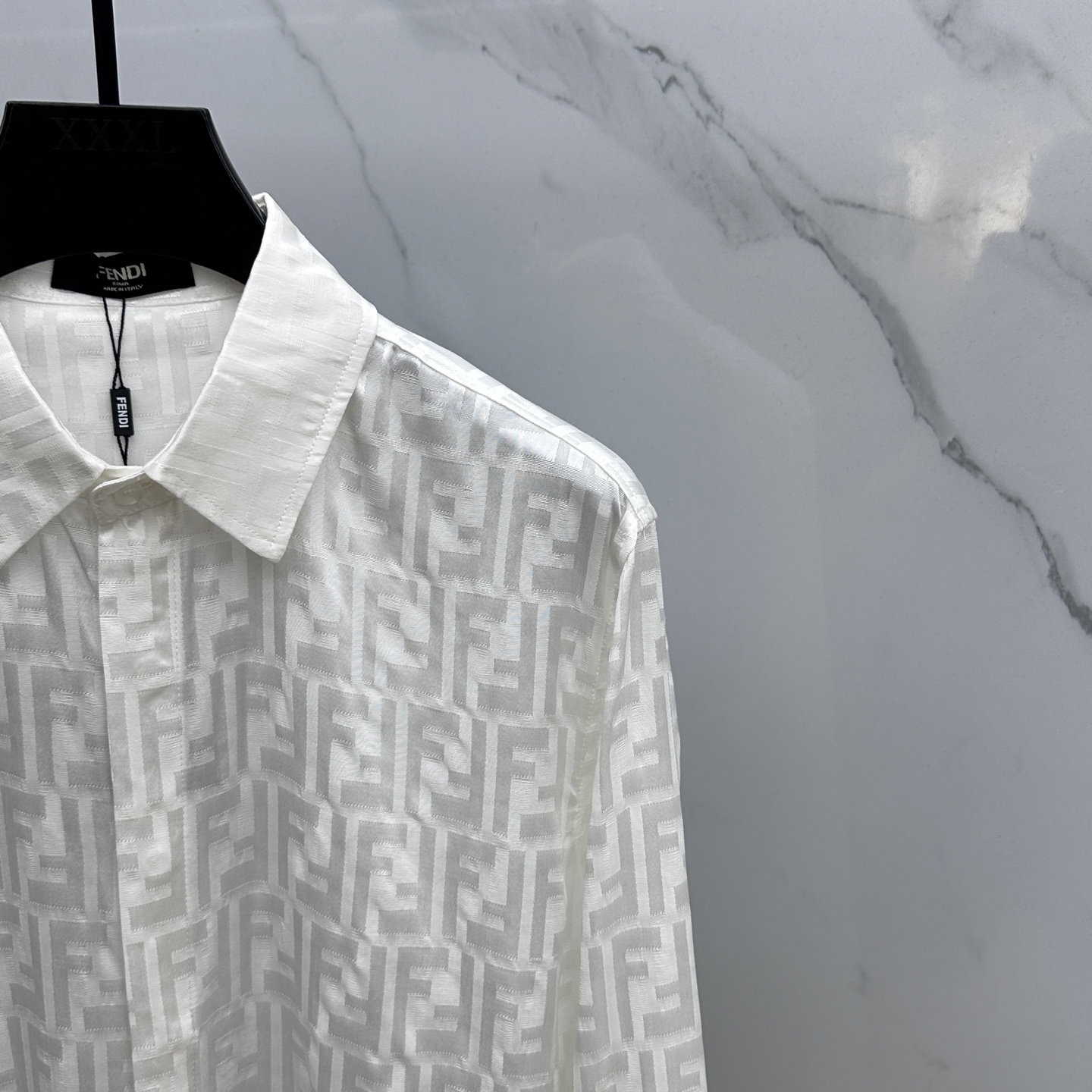 🆕FENDI芬迪 25新款复古翻领提花暗纹衬衣 定制YB进口双F提花面料 整体净色超级高档 舒适垂感有型