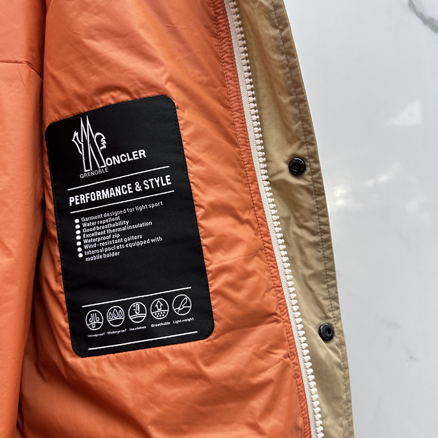 🆕Moncler蒙口 2025ss早秋新品连帽夹棉夹克外套、秋冬最新款宇航飞行员✈️内胆棉衣，完美[强]