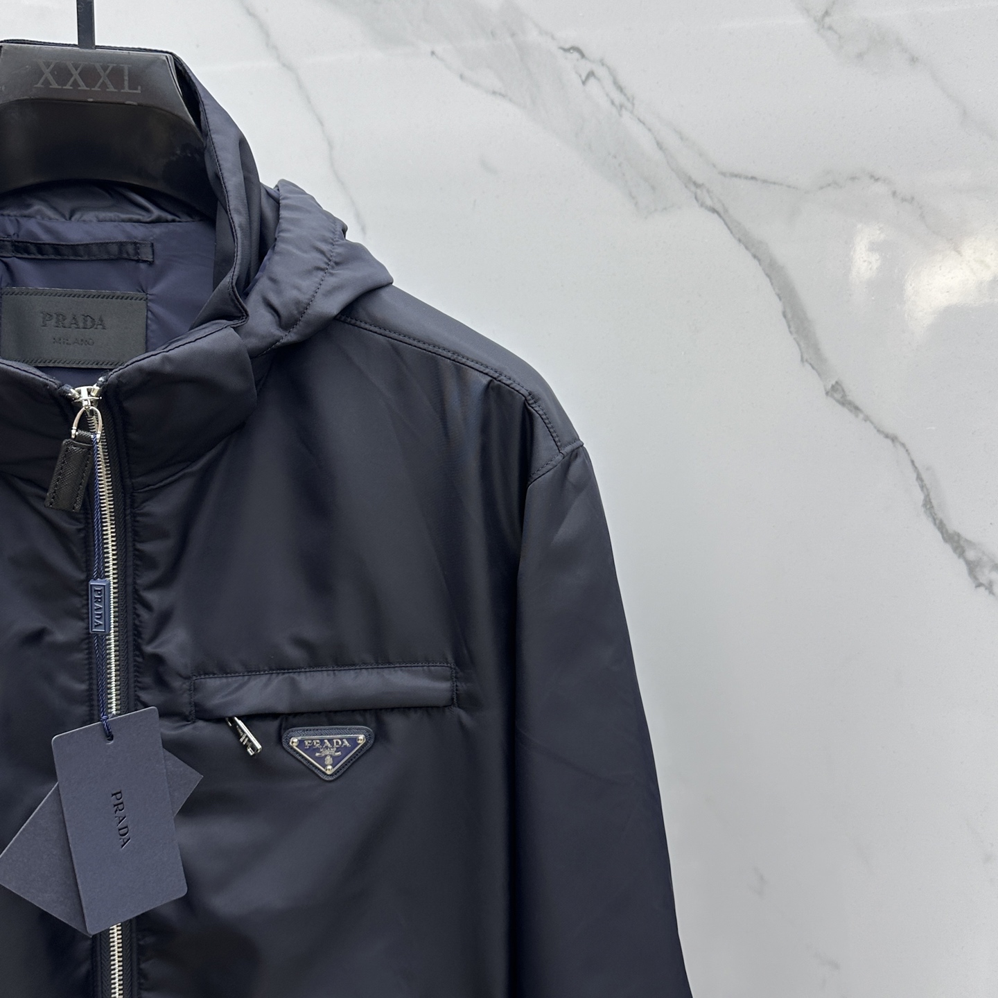 🆕Prada普拉达 2025ss秋冬新款连帽（可拆卸）夹棉外套夹克，原版订制五金配件全进口原版定制 欢迎
