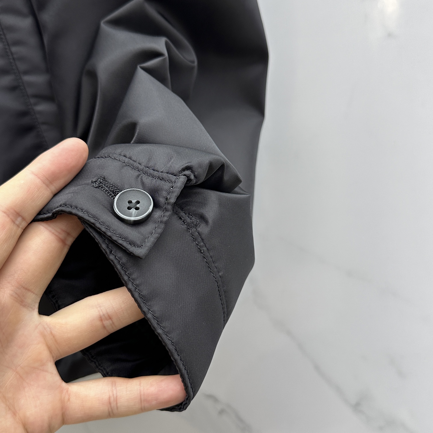 🆕Prada普拉达 2025ss秋冬新款连帽（可拆卸）夹棉外套夹克，原版订制五金配件全进口原版定制 欢迎