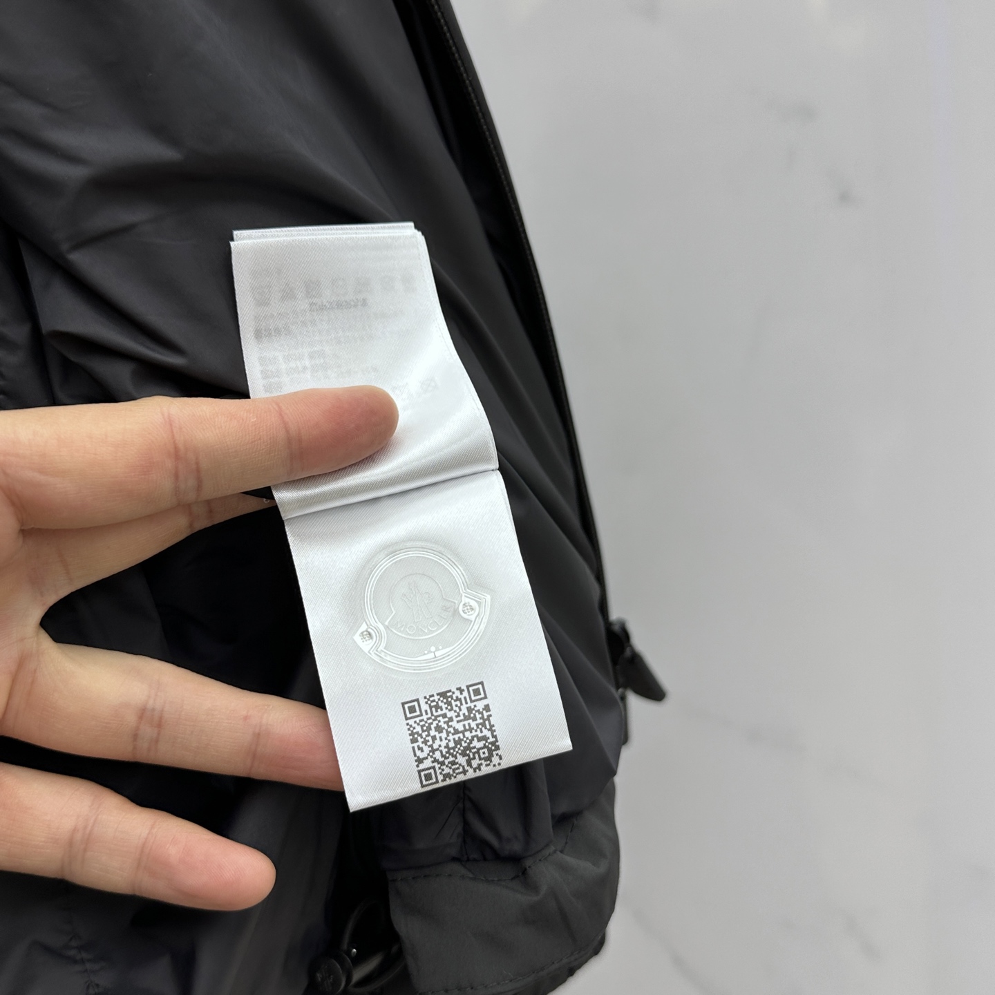 🆕Moncler蒙口 2025ss早秋新款发布夹棉连帽（帽子可收纳）夹克外套，字母老花 秋季爆款，穿上就