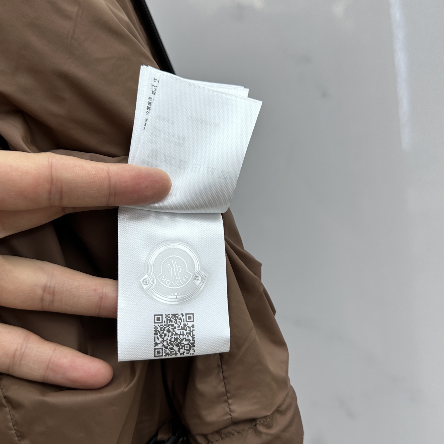 🆕Moncler蒙口 2025ss早秋新款发布夹棉连帽（帽子可收纳）夹克外套，字母老花 秋季爆款，穿上就