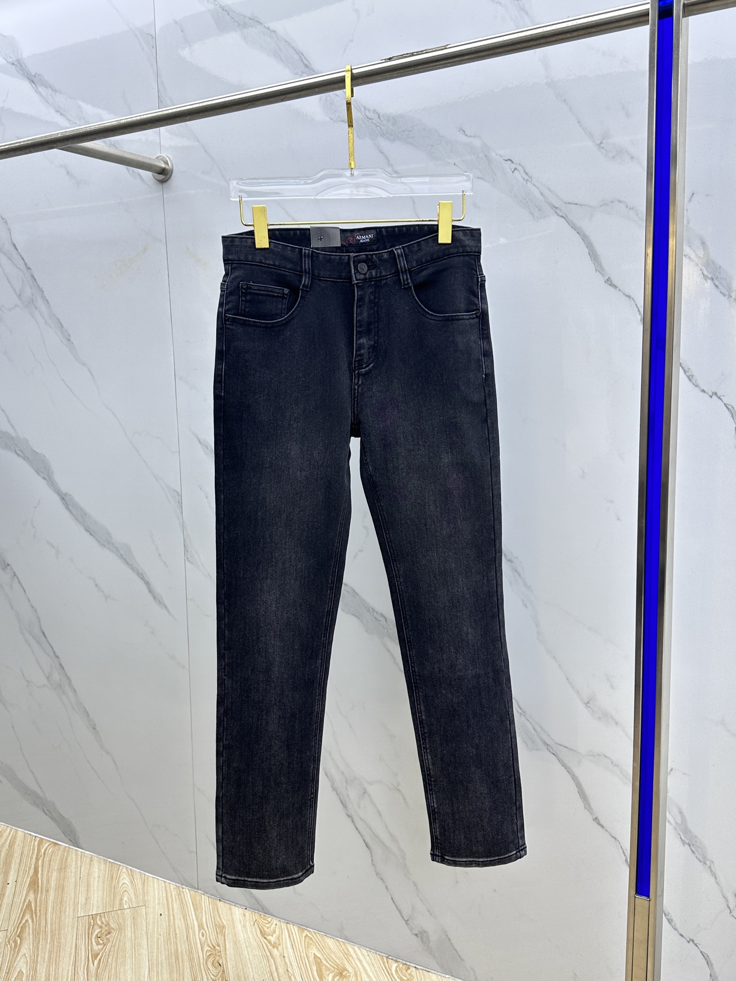 🆕Amani*阿玛尼 🔥高端定制、2025早秋最新款牛仔裤 柜台同步发售 原版定制复刻 客供五金辅料 原