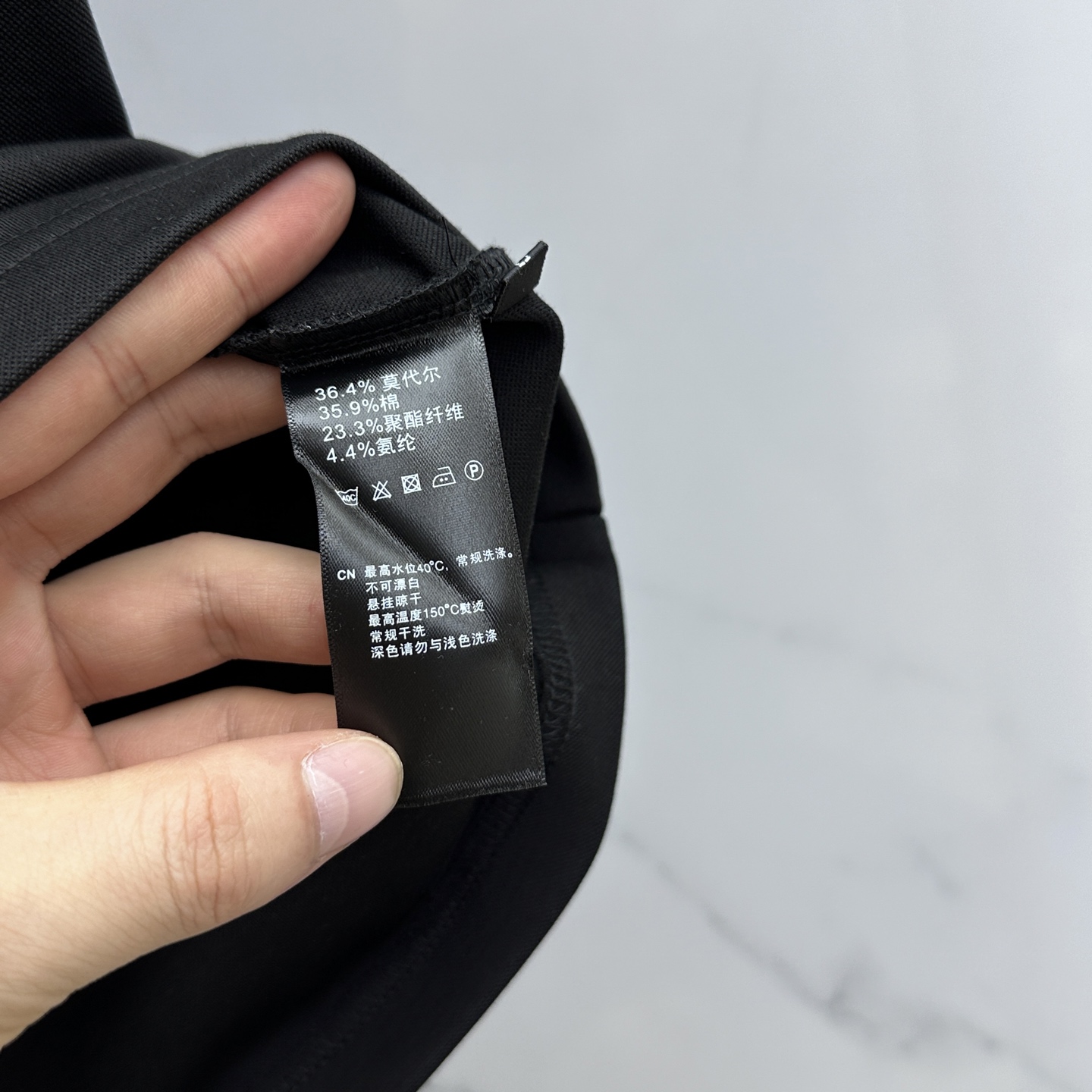 🆕CH*克罗心 2025SS秋季新款短袖打底T 恤，以当季色调传递典雅韵味，成就日常搭配佳选。胸前log