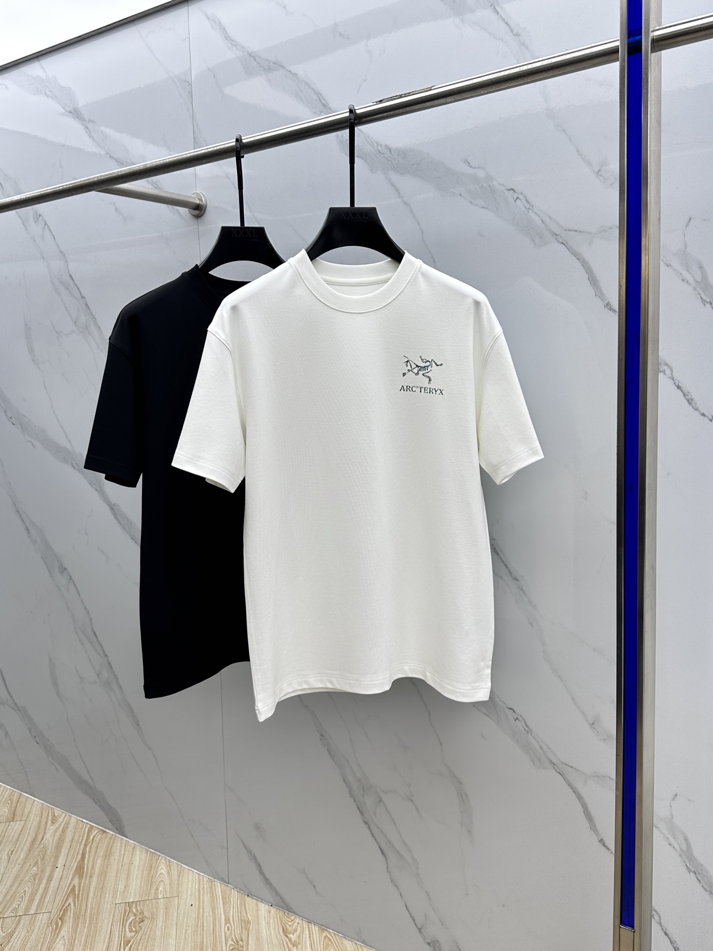 🆕ARCTERYX始祖鸟𓅛 2025SS秋季新款短袖打底T 恤，以当季色调传递典雅韵味，成就日常搭配佳选