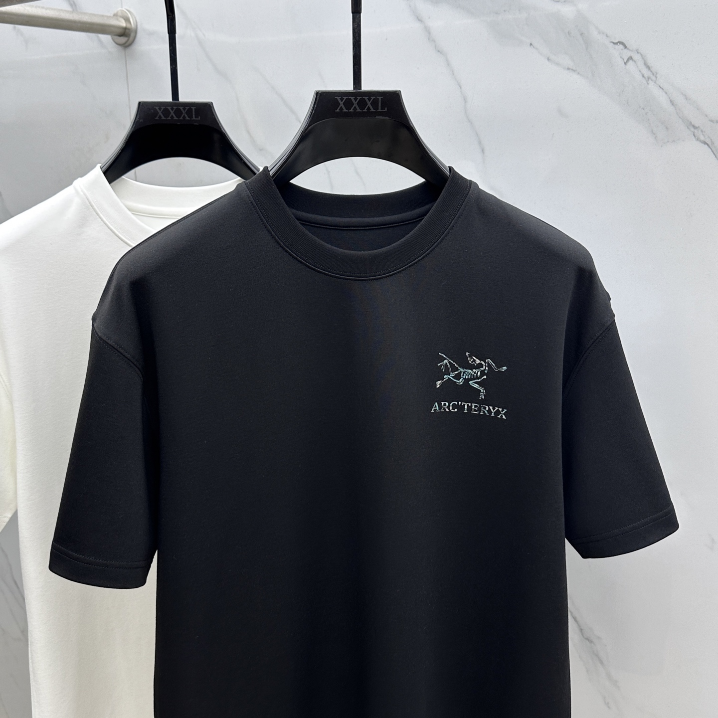 🆕ARCTERYX始祖鸟𓅛 2025SS秋季新款短袖打底T 恤，以当季色调传递典雅韵味，成就日常搭配佳选