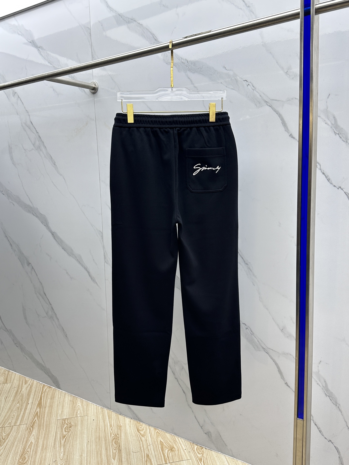 高货🆕Givenchy纪梵希 2025秋冬新款休闲裤 立体刺绣定位品牌LOGO 高端版本，定制面料 透气