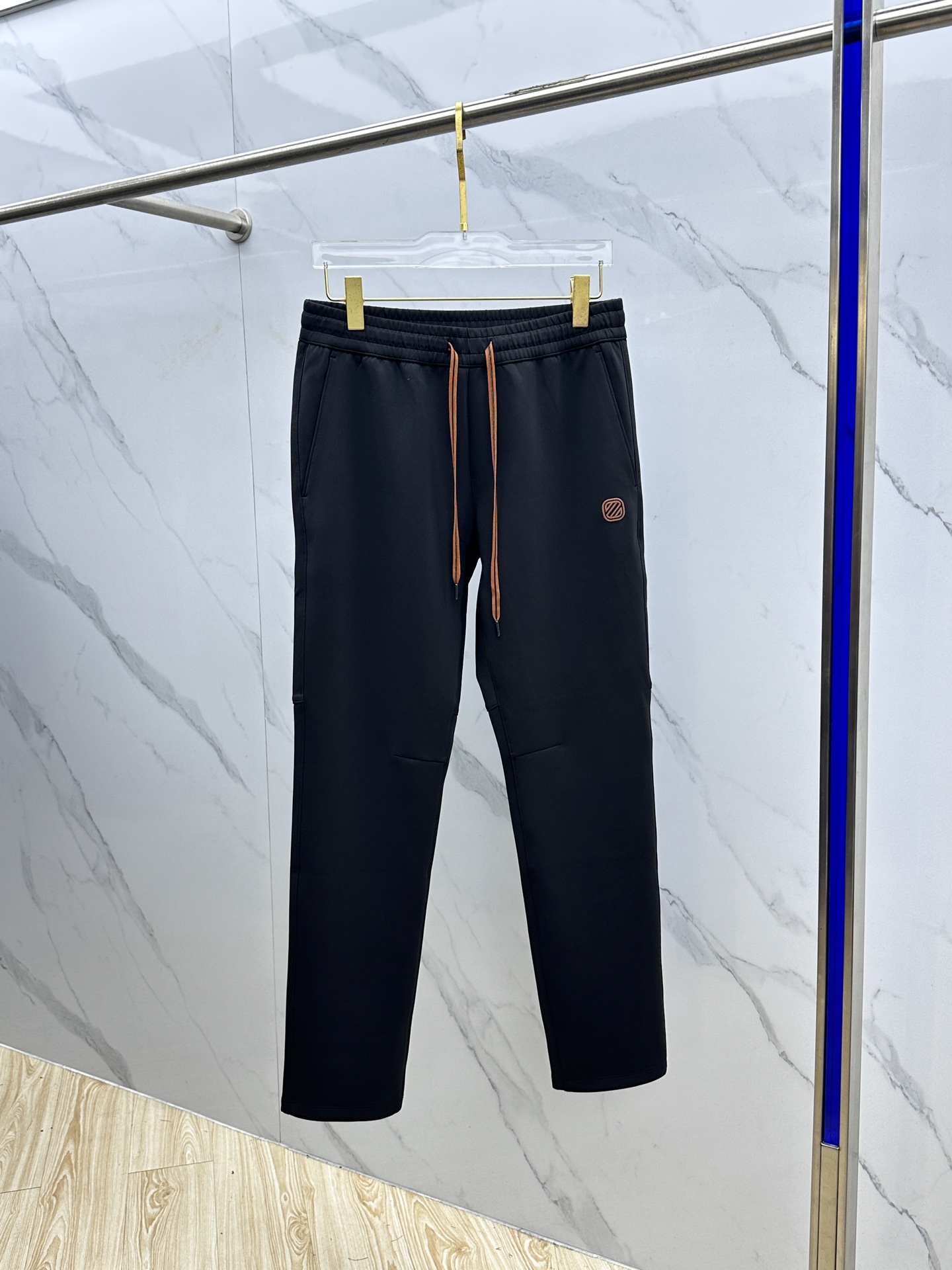 高货🆕ZEGNA杰尼亚 2025秋冬新款休闲裤 立体刺绣定位品牌LOGO 高端版本，定制面料 透气舒适度