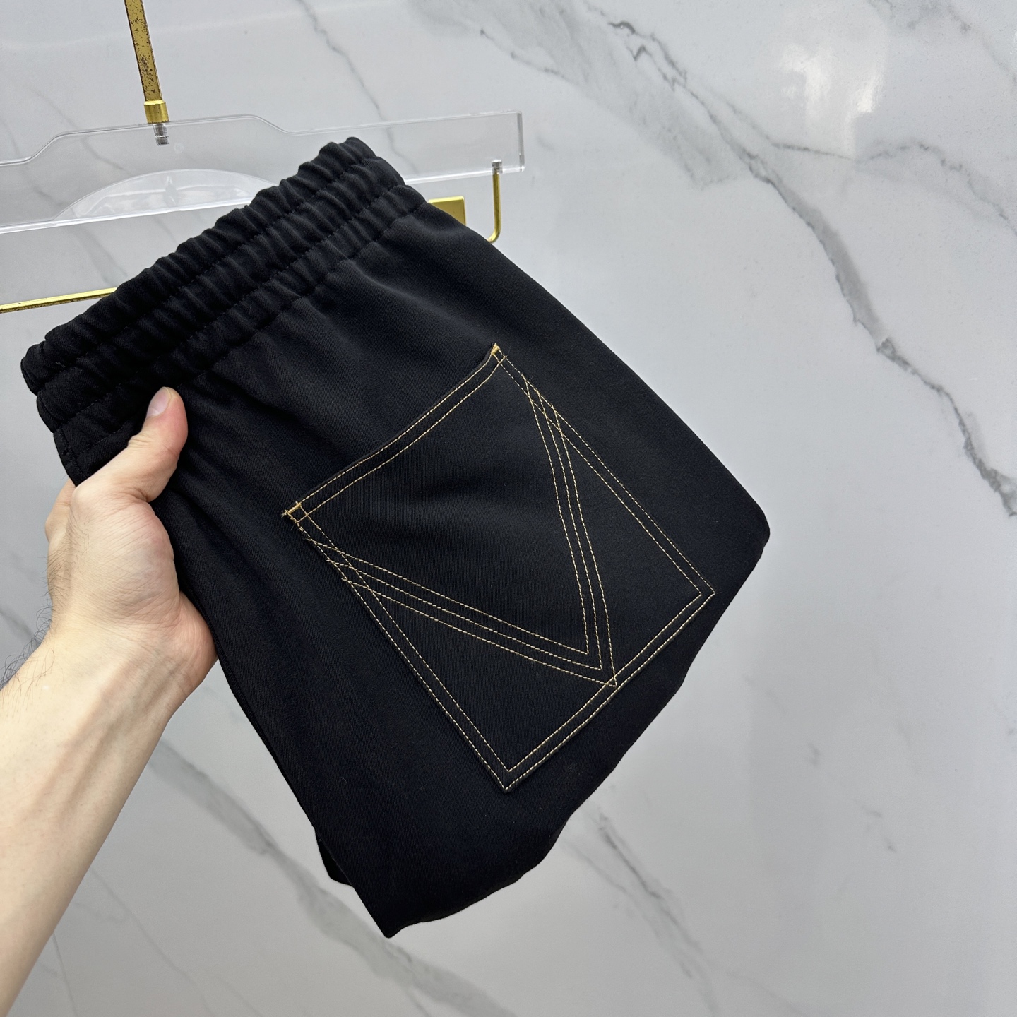 高货🆕BV葆蝶家 2025秋冬新款休闲裤 高端版本，定织定染面料 垂感特别好 透气舒适度高，细节、做工细