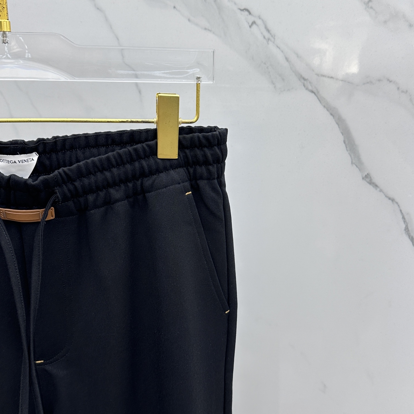 高货🆕BV葆蝶家 2025秋冬新款休闲裤 高端版本，定织定染面料 垂感特别好 透气舒适度高，细节、做工细