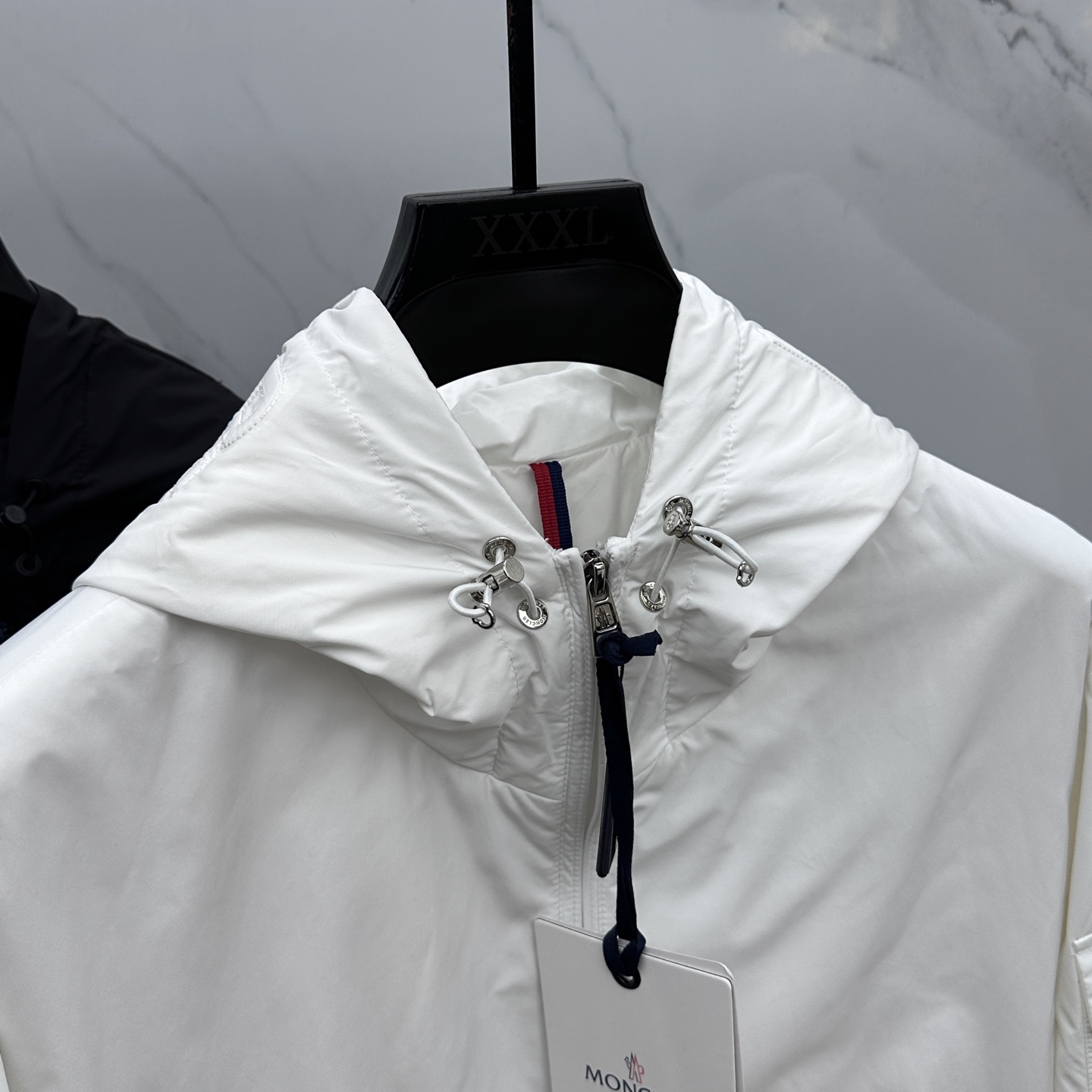 🆕Moncler蒙口 2025新款男士休闲定制夹克外套。穿上简约干练的休闲外套，瞬间重回时髦霸气，又是活