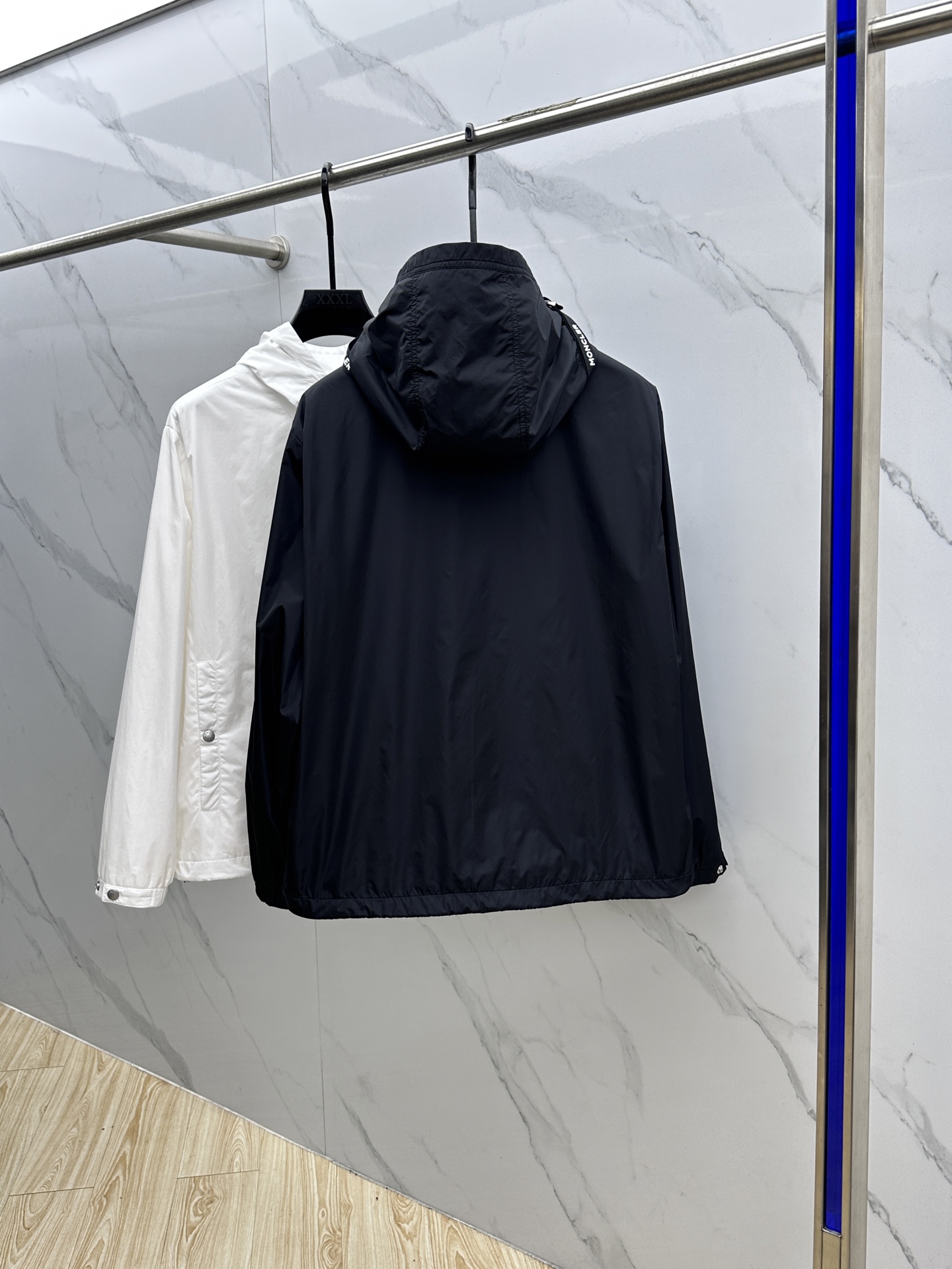 🆕Moncler蒙口 2025新款男士休闲定制夹克外套。穿上简约干练的休闲外套，瞬间重回时髦霸气，又是活