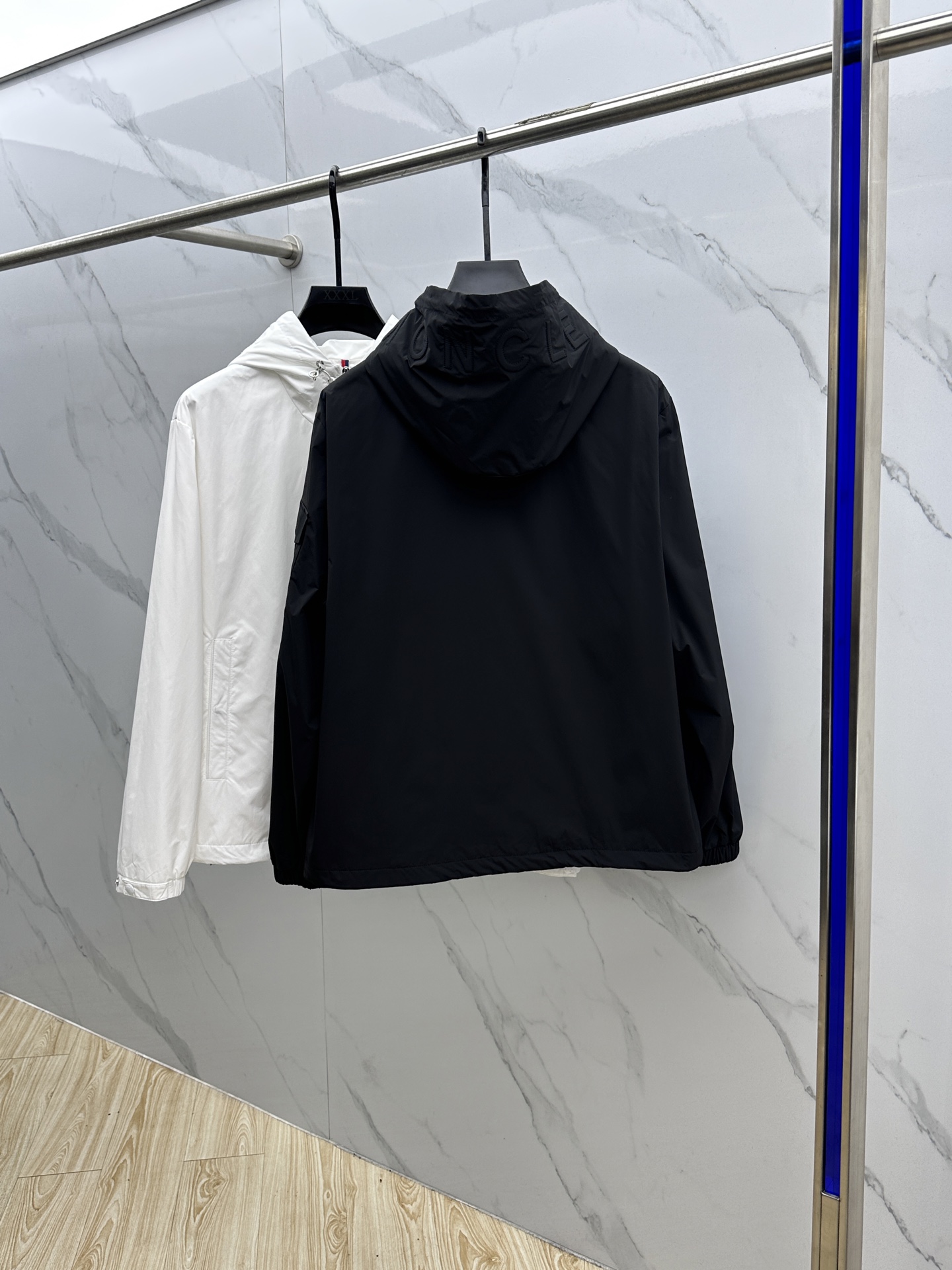 🆕Moncler蒙口 2025新款男士休闲定制夹克外套。穿上简约干练的休闲外套，瞬间重回时髦霸气，又是活