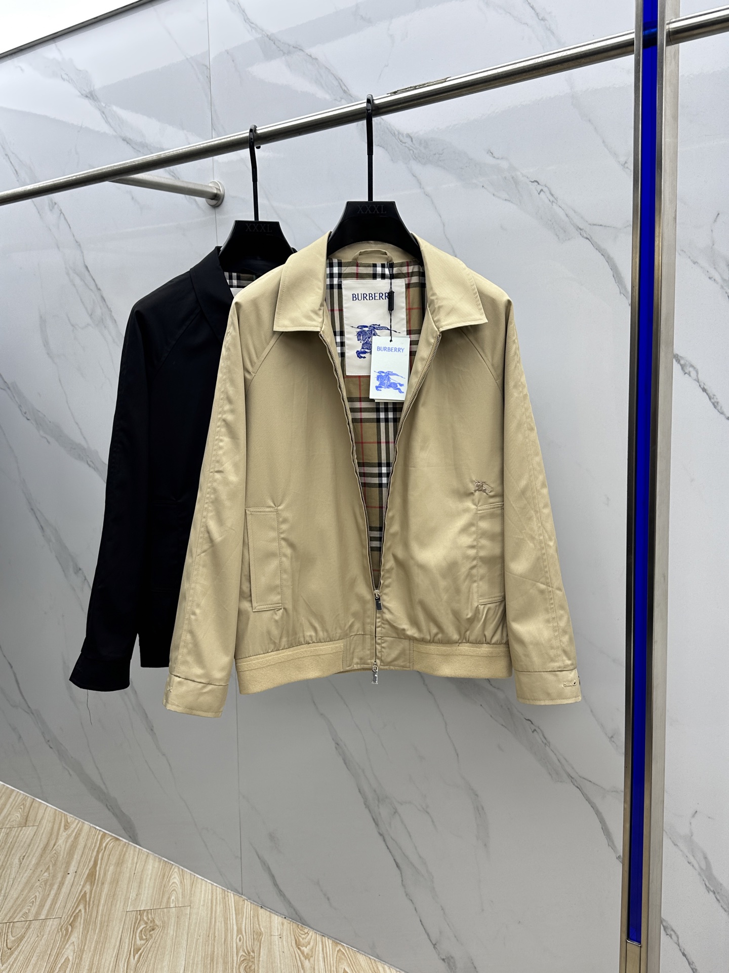 🆕Burberry巴宝莉 高版本领口最新大标） 2025FW早秋新款发布 巴宝莉翻领夹克外套，秋季爆款外