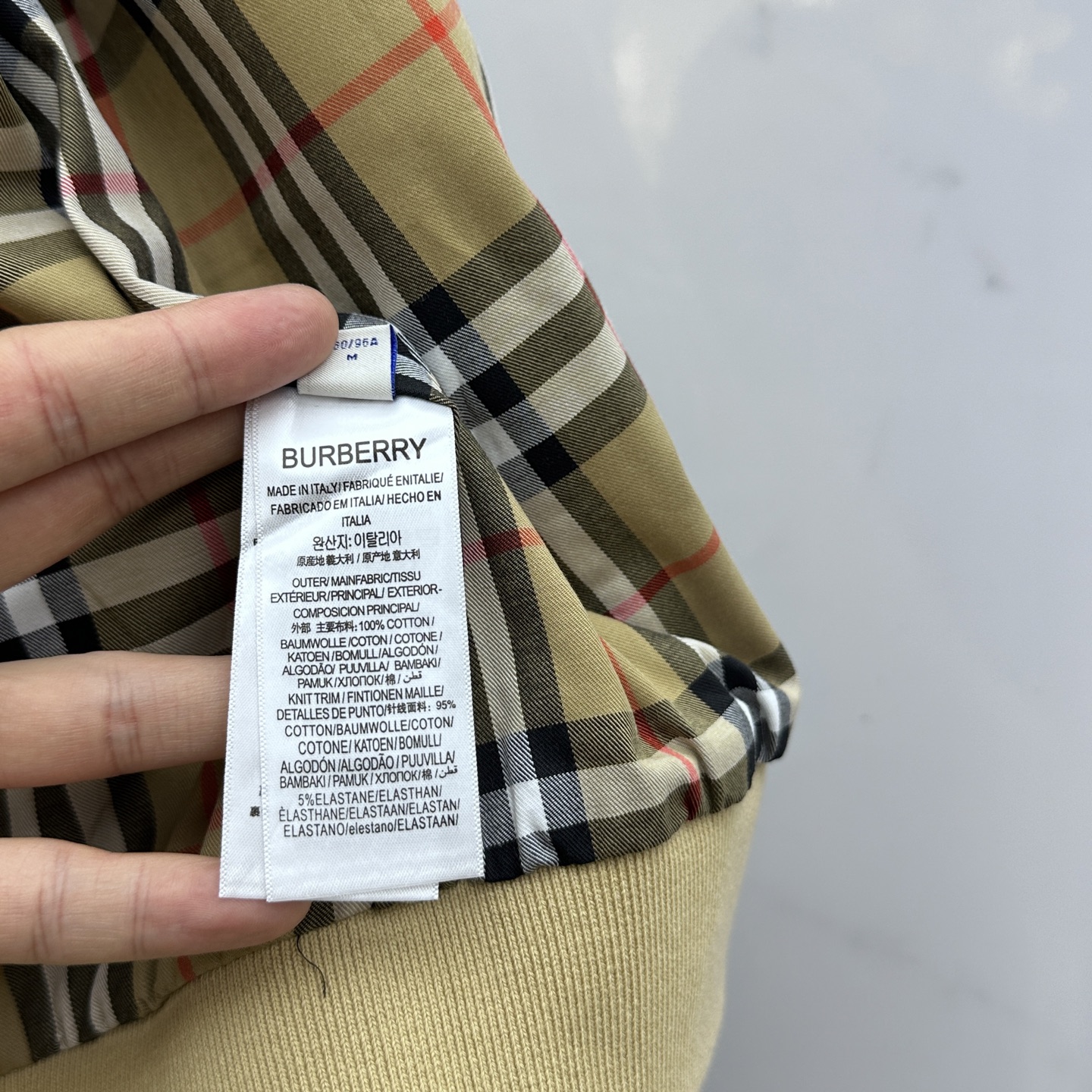 🆕Burberry巴宝莉 高版本领口最新大标） 2025FW早秋新款发布 巴宝莉翻领夹克外套，秋季爆款外