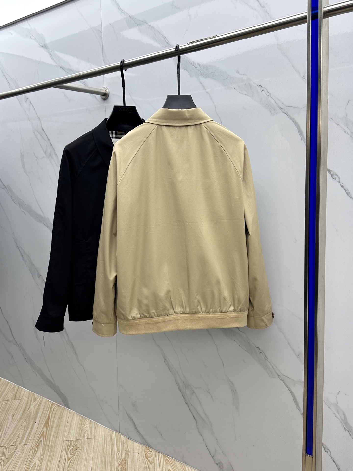 🆕Burberry巴宝莉 高版本领口最新大标） 2025FW早秋新款发布 巴宝莉翻领夹克外套，秋季爆款外