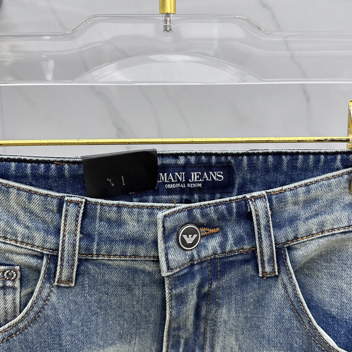 🆕Amani阿玛尼 🔥高端定制、2025早秋最新款牛仔裤 柜台同步发售 原版定制复刻 客供五金辅料 原单