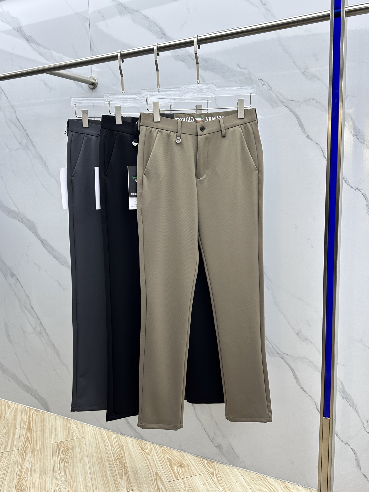 🆕Amani阿玛尼 2025早秋新品休闲裤西裤，官网同步发售，裤身工艺设计，进口客供辅料、面料定制，代工