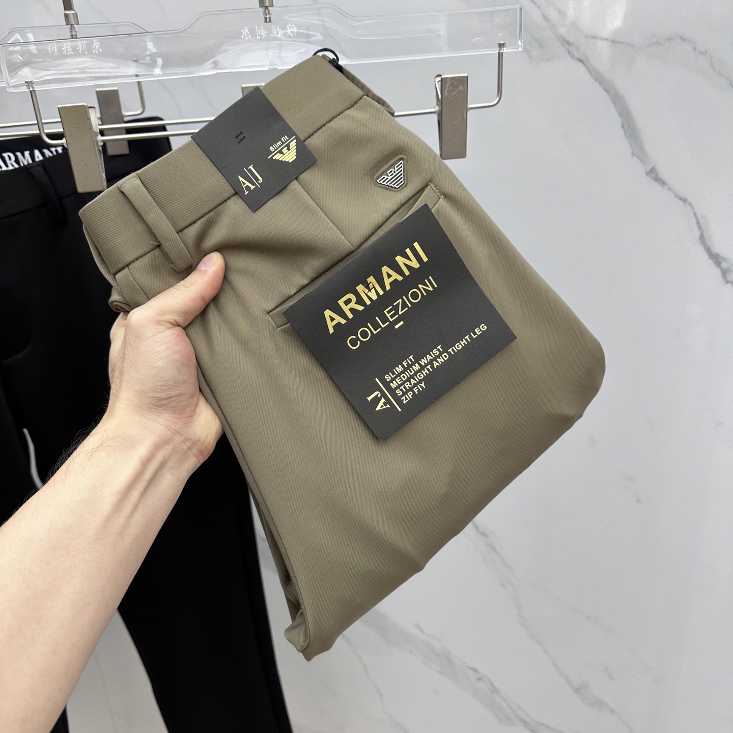 🆕Amani阿玛尼 2025早秋新品休闲裤西裤，官网同步发售，裤身工艺设计，进口客供辅料、面料定制，代工