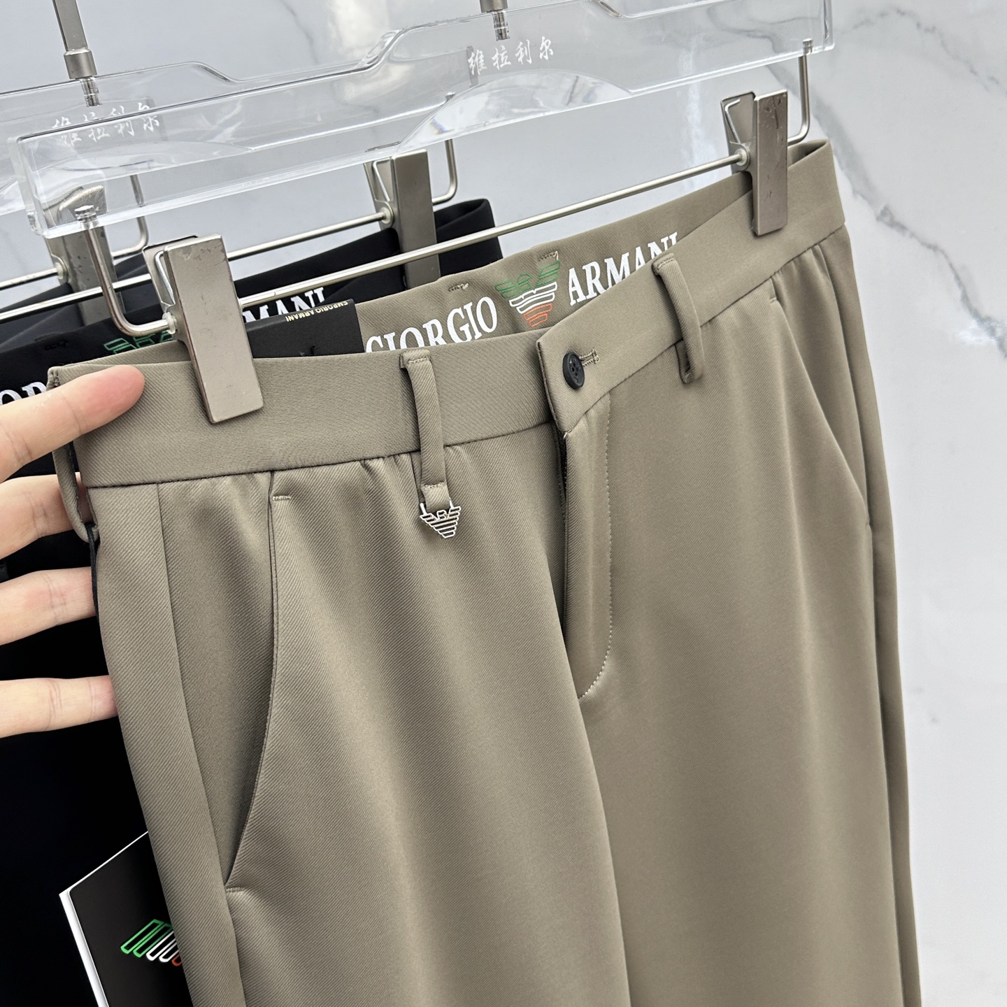 🆕Amani阿玛尼 2025早秋新品休闲裤西裤，官网同步发售，裤身工艺设计，进口客供辅料、面料定制，代工