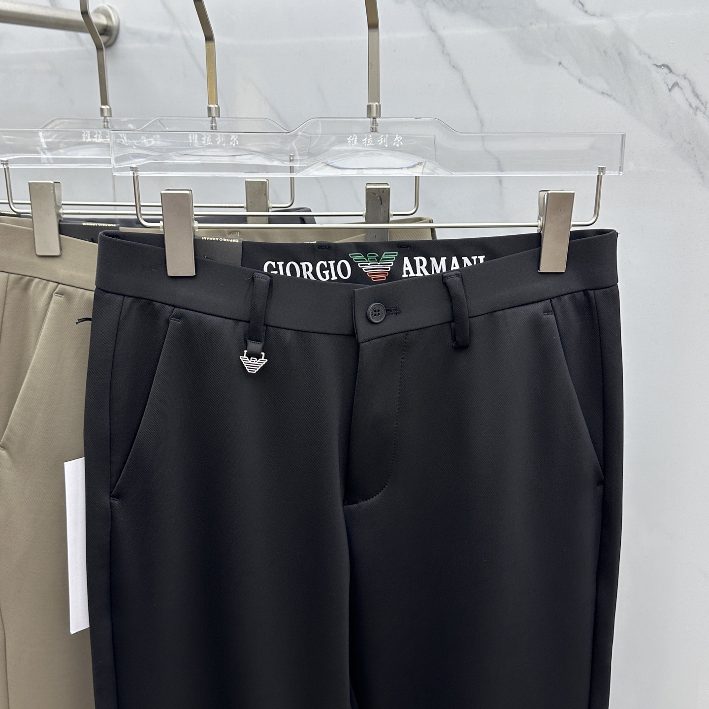 🆕Amani阿玛尼 2025早秋新品休闲裤西裤，官网同步发售，裤身工艺设计，进口客供辅料、面料定制，代工