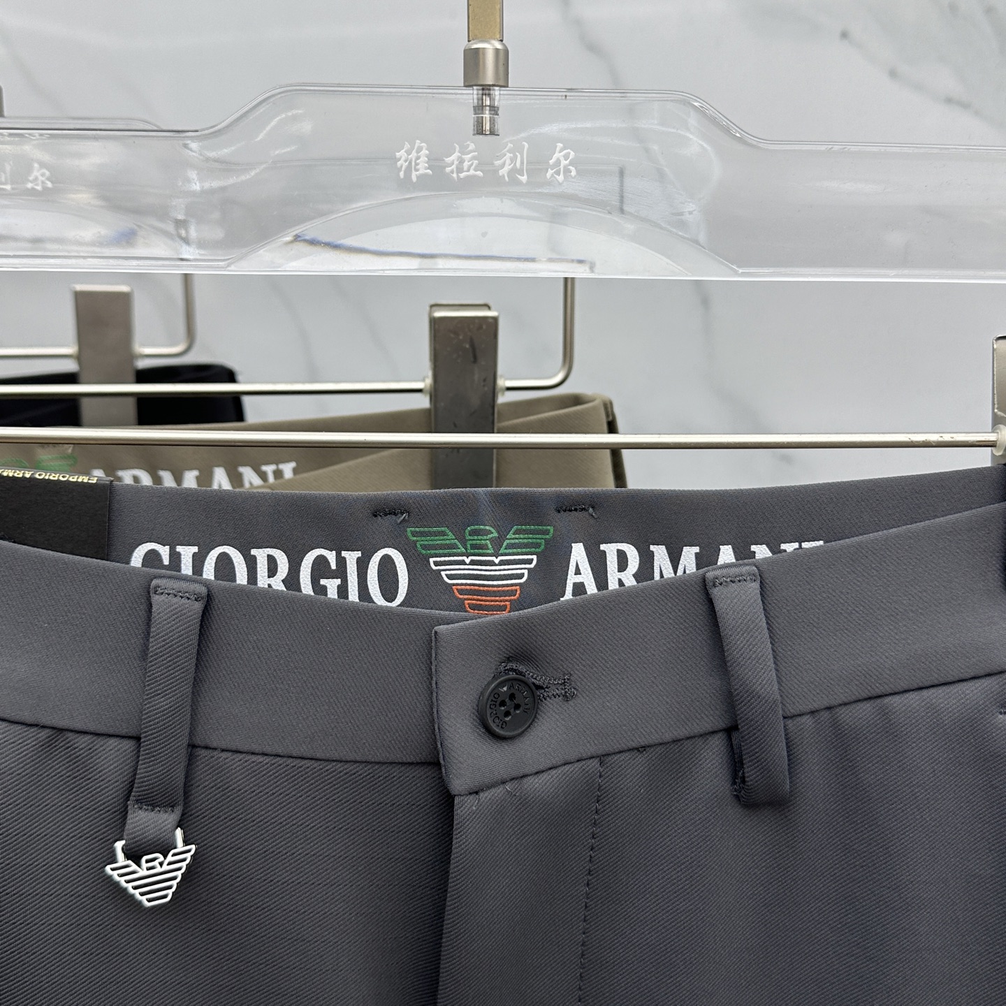 🆕Amani阿玛尼 2025早秋新品休闲裤西裤，官网同步发售，裤身工艺设计，进口客供辅料、面料定制，代工