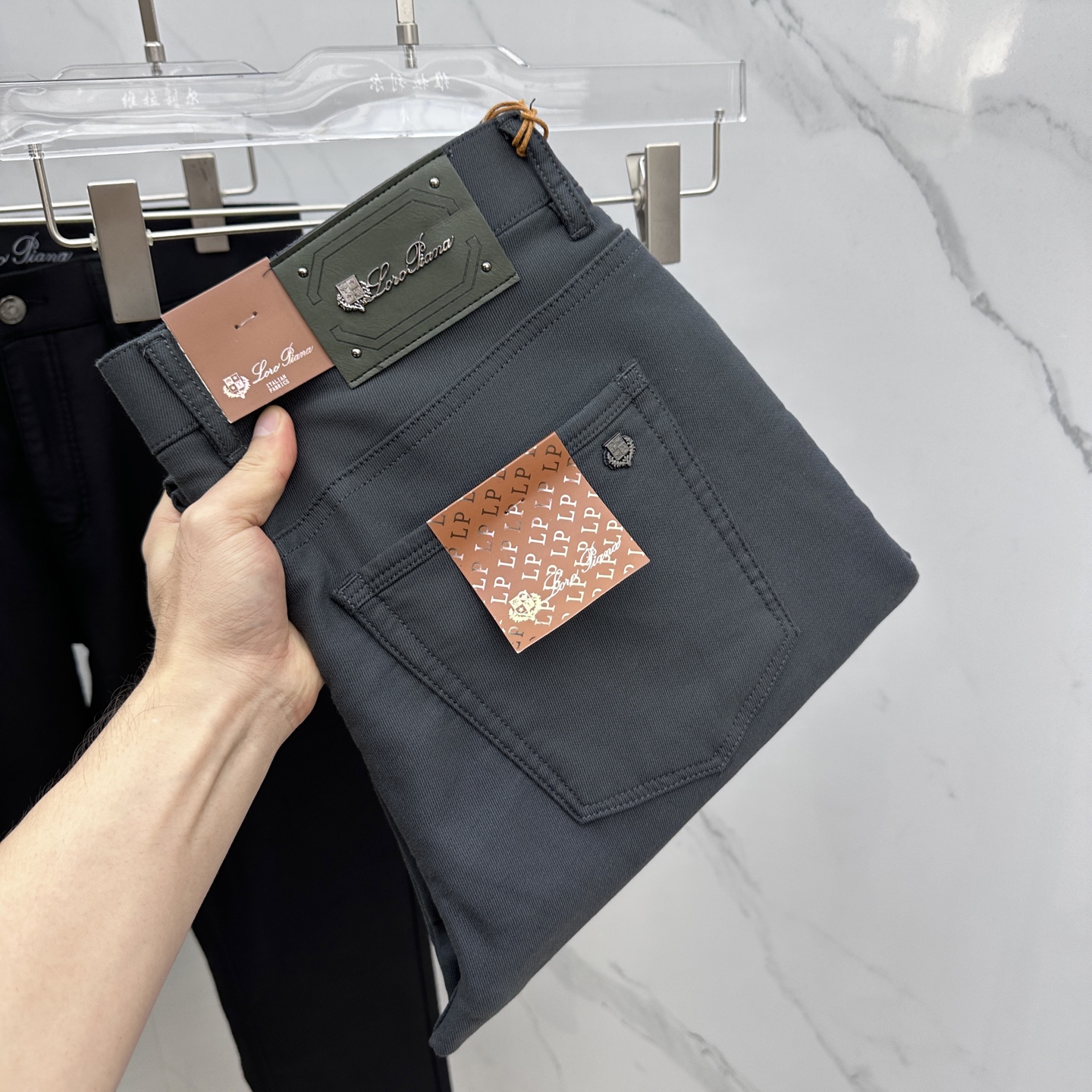 🆕lP🆕 早秋新品休闲裤西裤，官网同步发售，裤身工艺设计，进口客供辅料、面料定制，代工厂出品免检！每个细