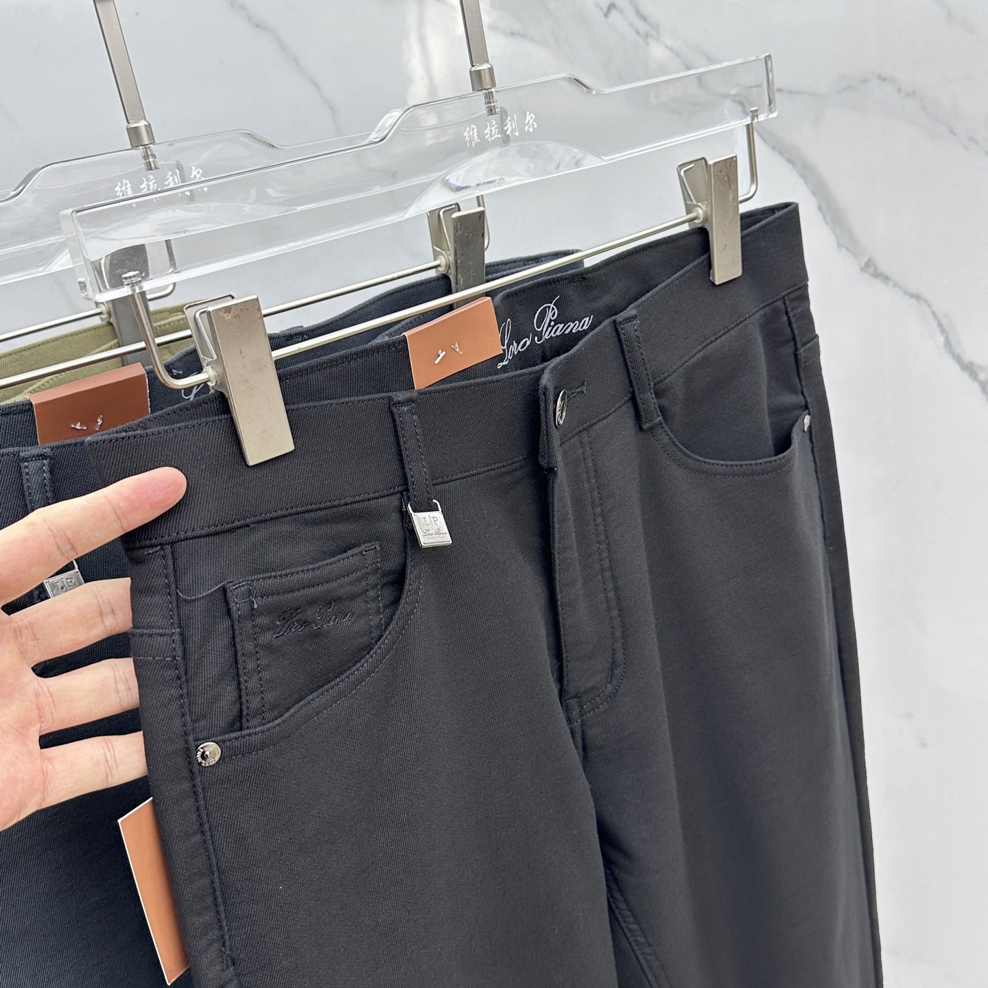 🆕lP🆕 早秋新品休闲裤西裤，官网同步发售，裤身工艺设计，进口客供辅料、面料定制，代工厂出品免检！每个细