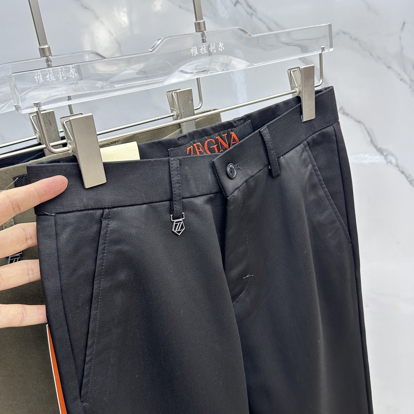 🆕ZEGNA杰尼亚 2025早秋新品休闲裤西裤，官网同步发售，裤身工艺设计，进口客供辅料、面料定制，代工