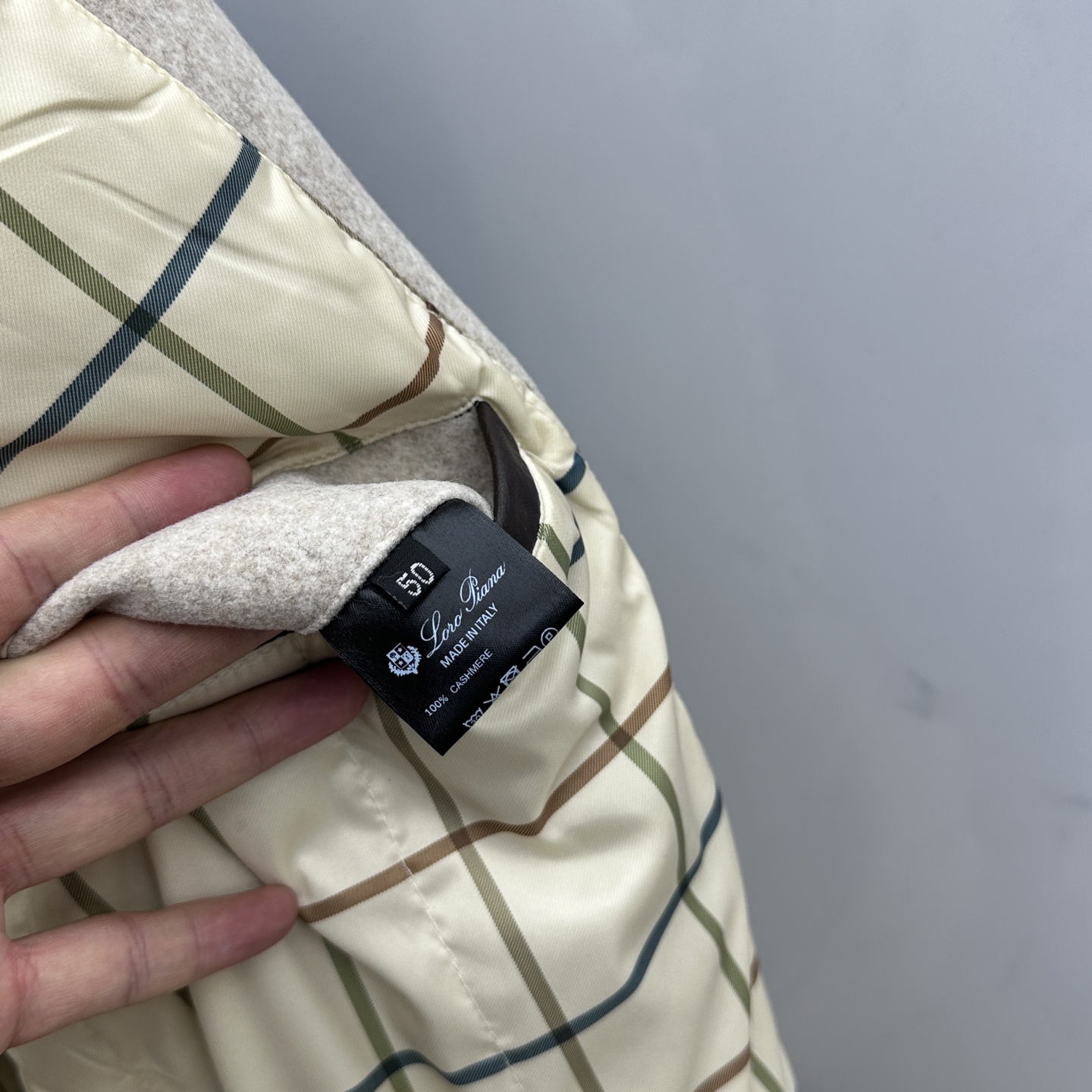 。🆕lP🆕男士真皮拼接毛呢休闲棒球服。洋行贸易货，重磅级臻品，殿堂级品鉴尤物。棒球领常规的版型，简约设计