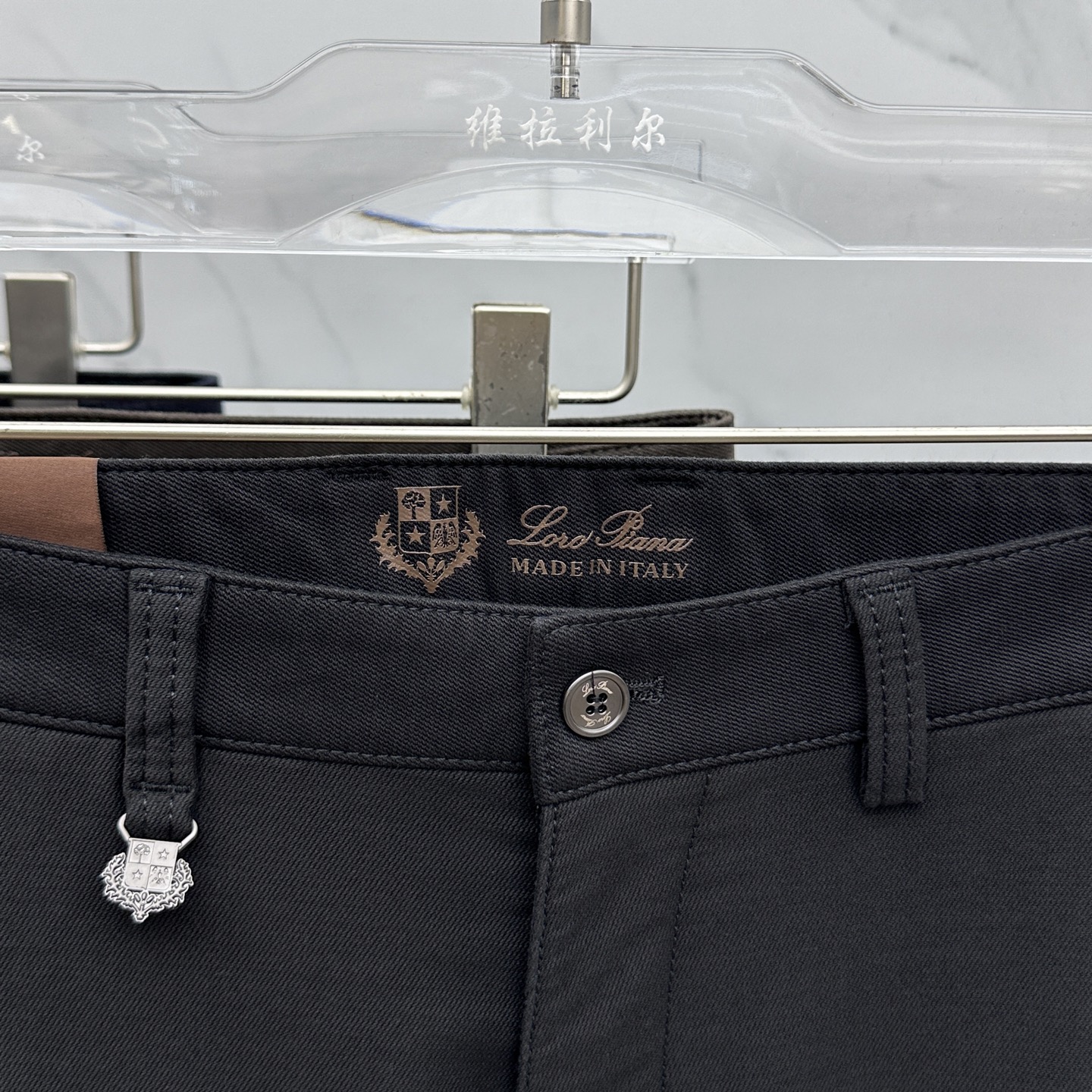 🆕lP🆕 早秋新品休闲裤西裤，官网同步发售，裤身工艺设计，定制五金辅料、面料定制，代工厂出品免检！每个细