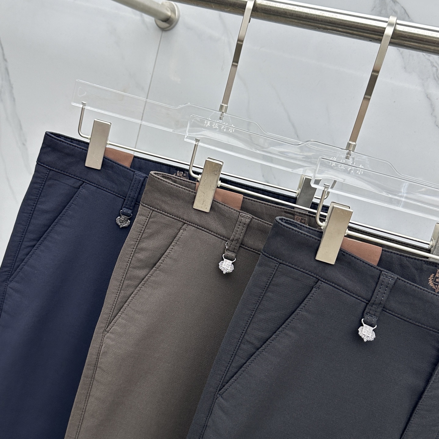 🆕lP🆕 早秋新品休闲裤西裤，官网同步发售，裤身工艺设计，定制五金辅料、面料定制，代工厂出品免检！每个细