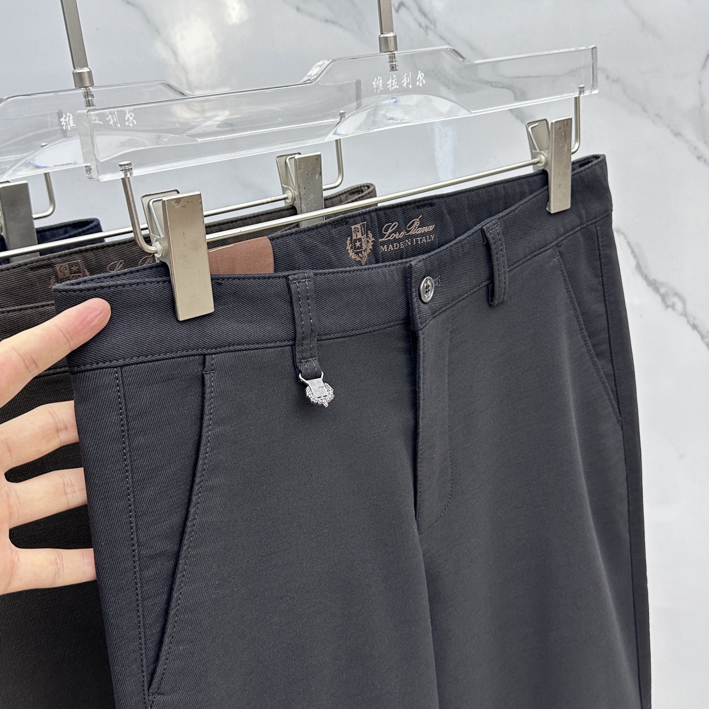 🆕lP🆕 早秋新品休闲裤西裤，官网同步发售，裤身工艺设计，定制五金辅料、面料定制，代工厂出品免检！每个细