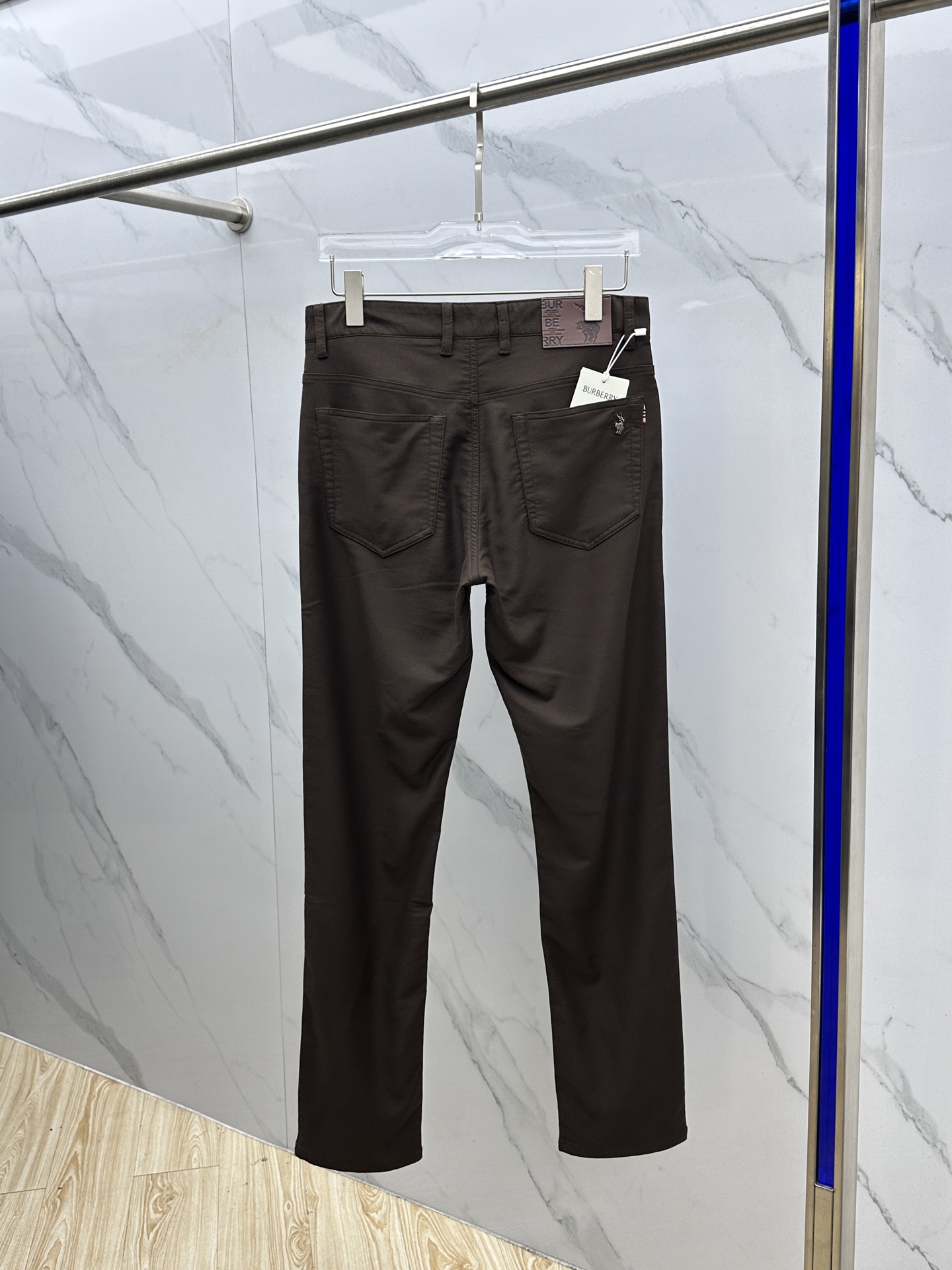 🆕Burberry*巴宝莉 2025早秋新品休闲裤西裤，官网同步发售，裤身工艺设计，定制五金辅料、面料定