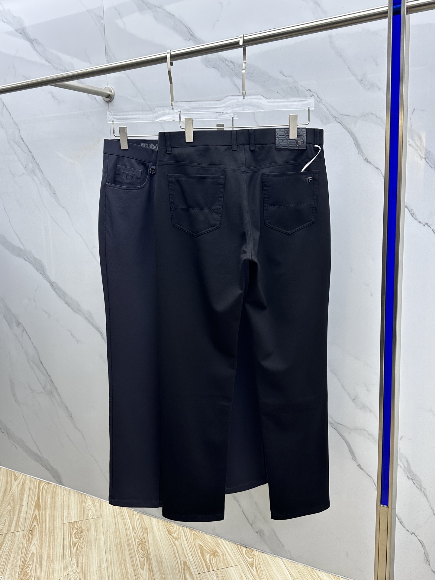 🆕TF 2025早秋新品休闲裤西裤五袋裤，官网同步发售，裤身工艺设计，定制五金辅料、面料定制，代工厂出品