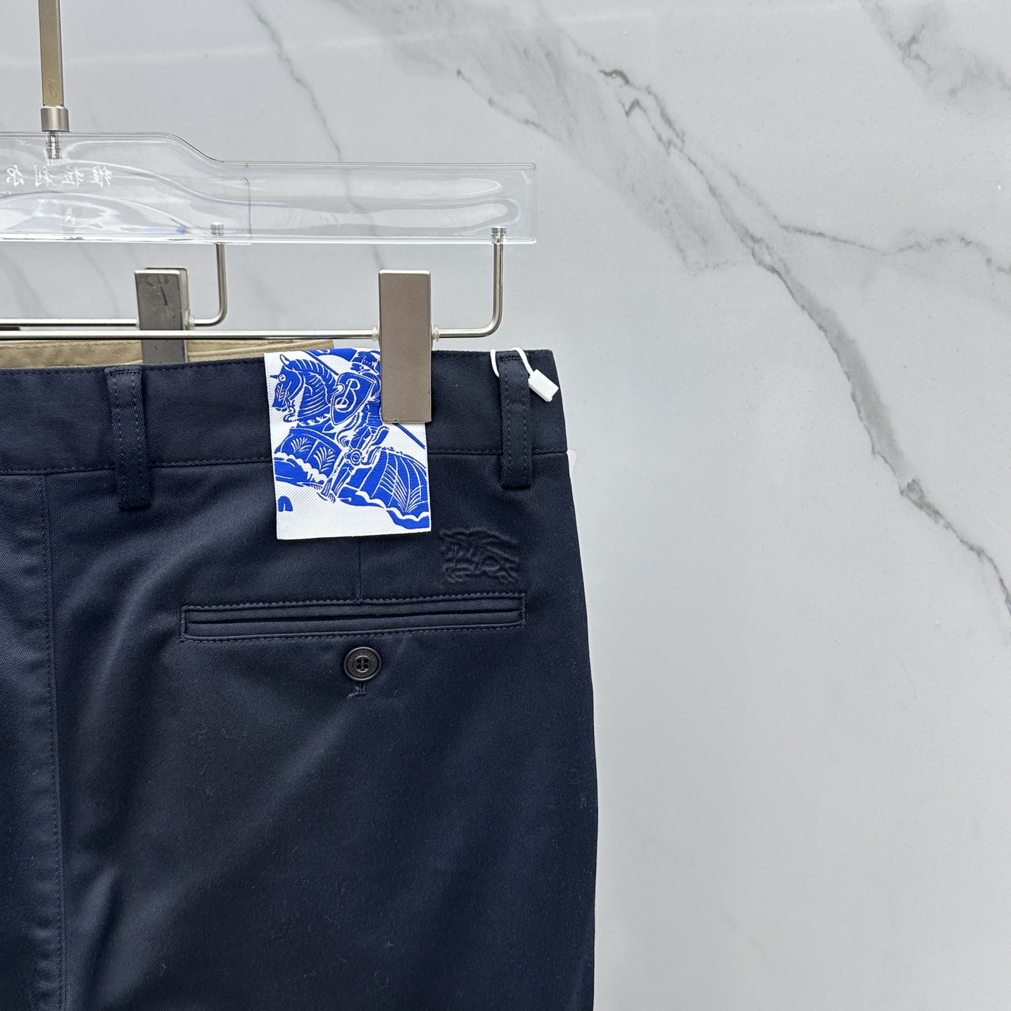 🆕Burberry巴宝莉 2025早秋新品休闲裤西裤，官网同步发售，裤身工艺设计，定制五金辅料、面料定制