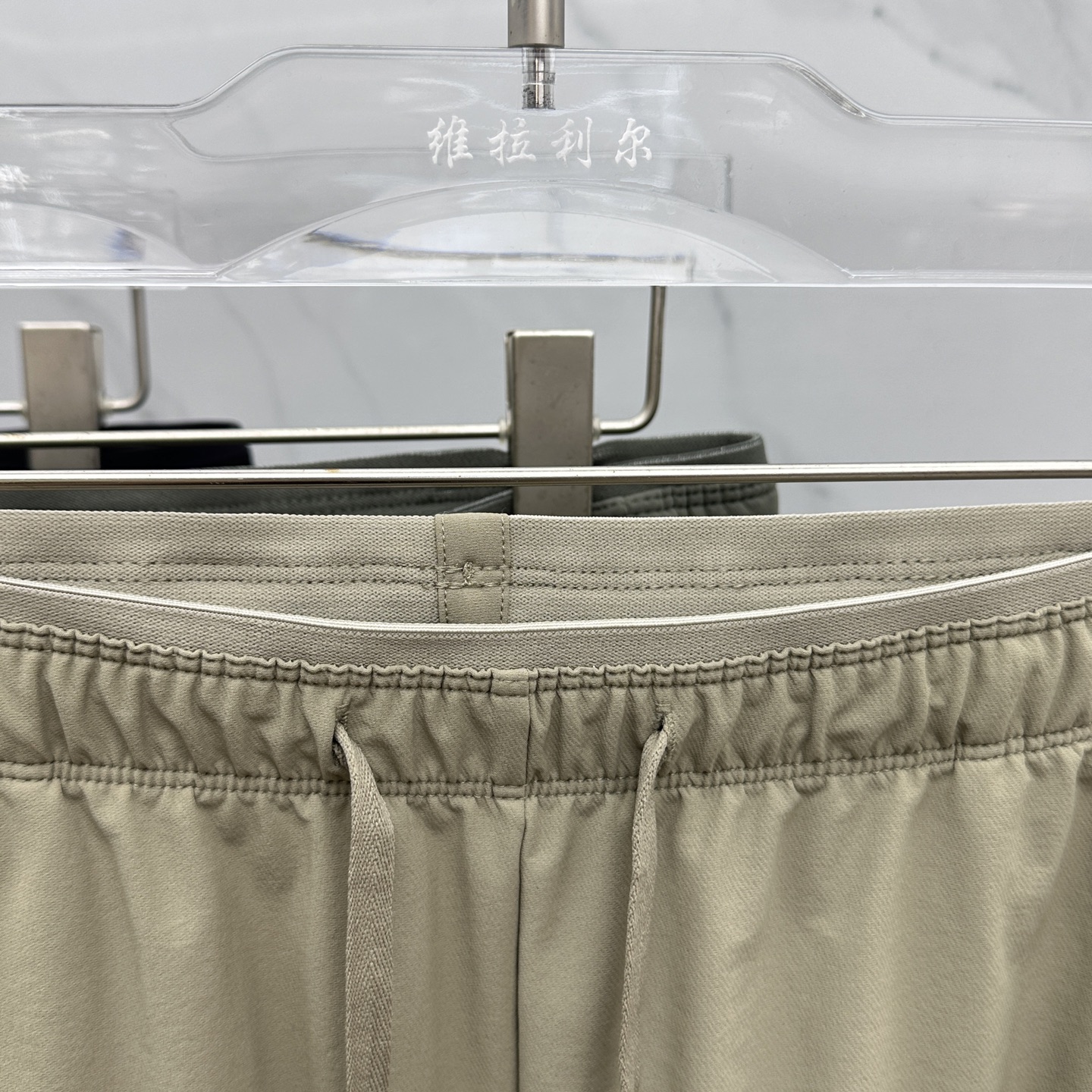 🆕Arc‘teryx 始祖鸟秋季男士运动休闲长裤，高品质必带！拿到手特别惊喜！谁不爱始祖鸟小标卫裤经典基