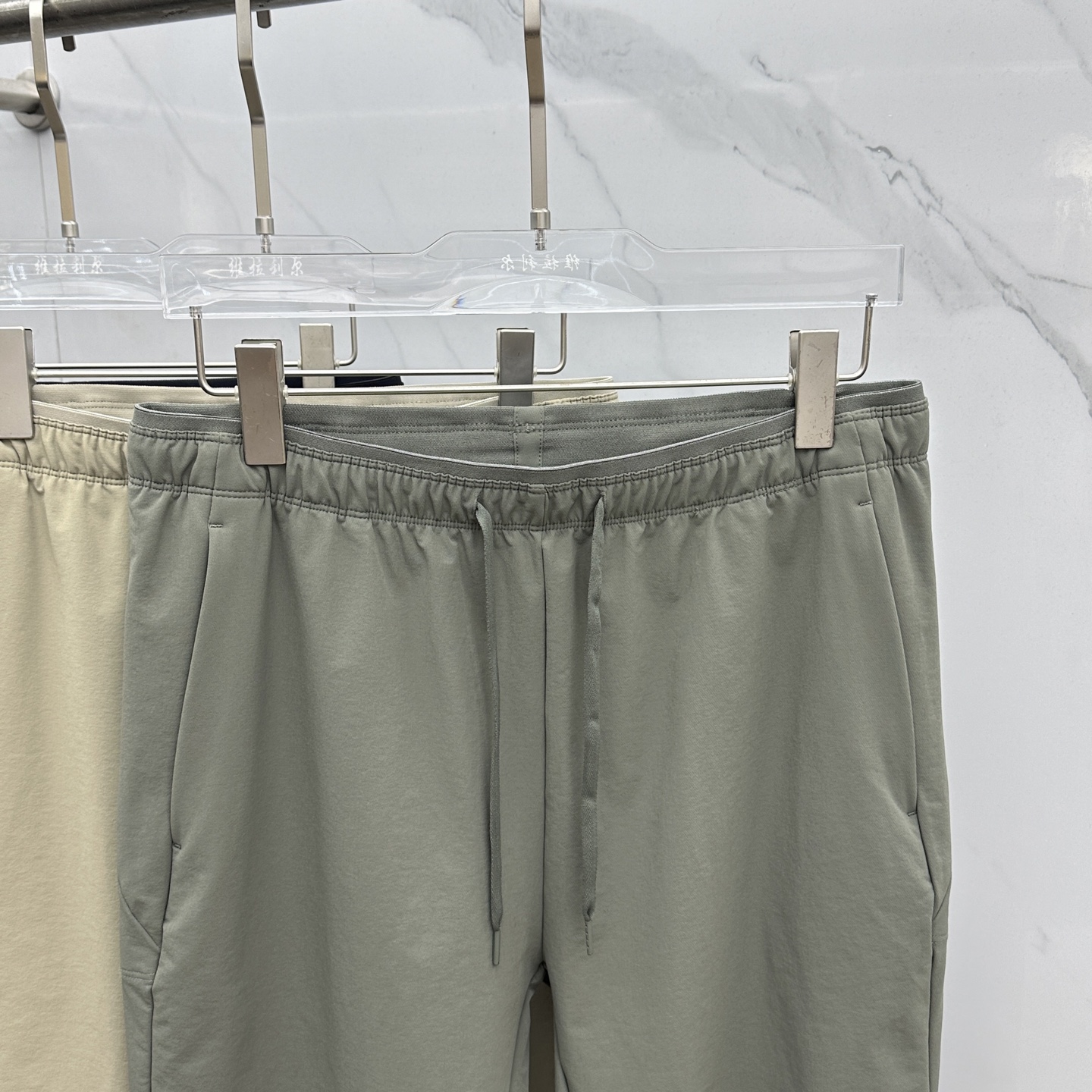 🆕Arc‘teryx 始祖鸟秋季男士运动休闲长裤，高品质必带！拿到手特别惊喜！谁不爱始祖鸟小标卫裤经典基