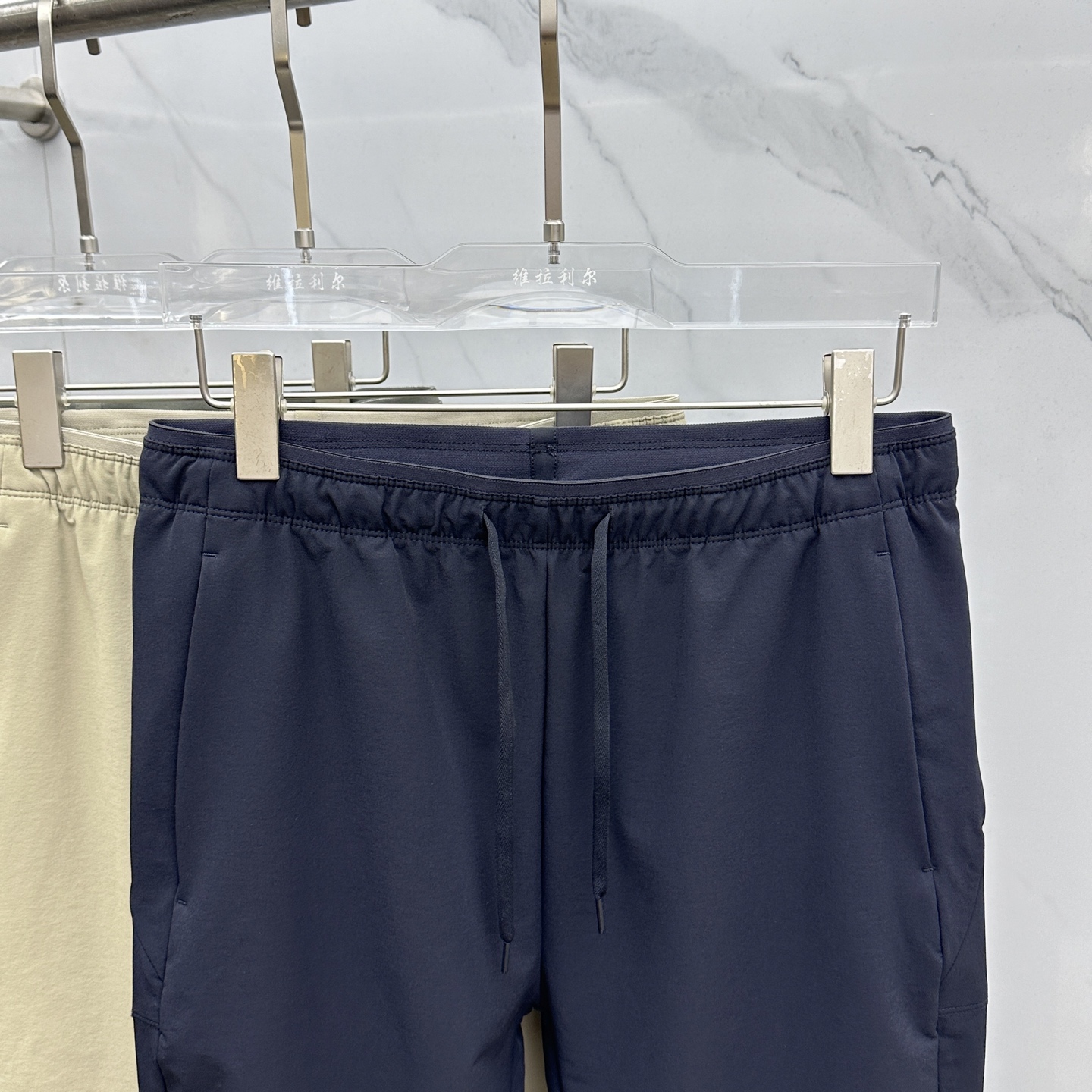 🆕Arc‘teryx 始祖鸟秋季男士运动休闲长裤，高品质必带！拿到手特别惊喜！谁不爱始祖鸟小标卫裤经典基