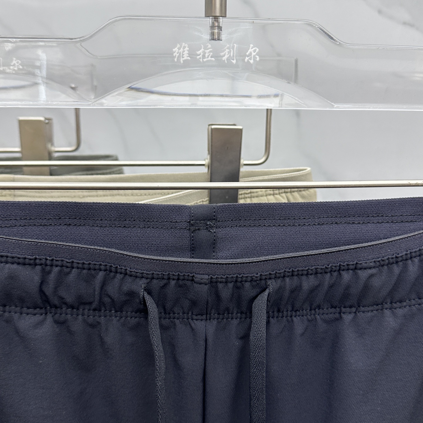 🆕Arc‘teryx 始祖鸟秋季男士运动休闲长裤，高品质必带！拿到手特别惊喜！谁不爱始祖鸟小标卫裤经典基