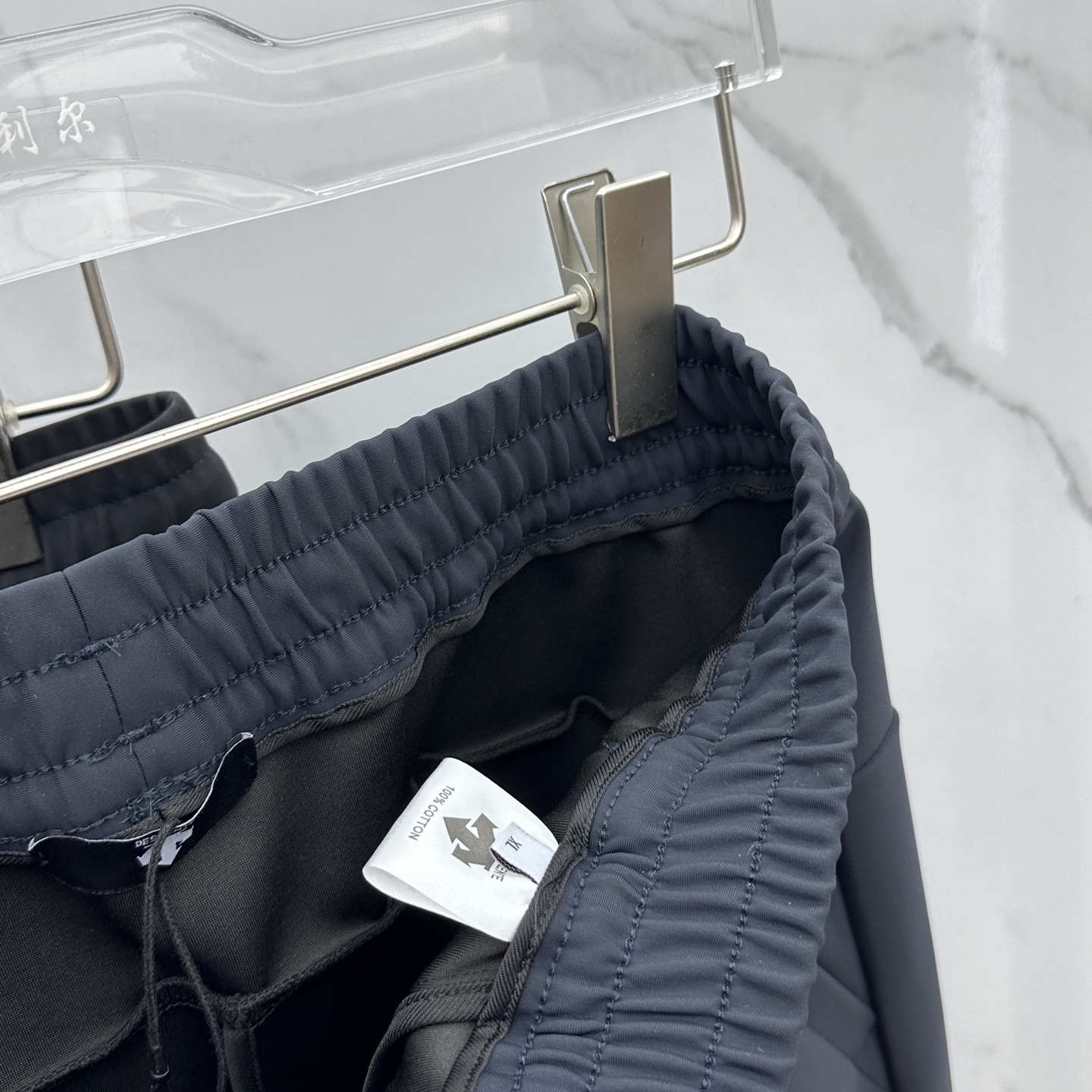 🆕DESCENTE迪桑特 秋冬户外机能裤户外登山徒步休闲长裤男 采用高密度登山布面料，非常结实具备良好的