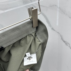 🆕DESCENTE—迪桑特综训训练运动健身男士透气梭织运动长裤 采用质感梭织面料制作的跑步运动长裤。面料 🆕DESCENTE—迪桑特综训训练运动健身男士透气梭织运动长裤 采用质感梭织面料制作的跑步运动长裤。面料