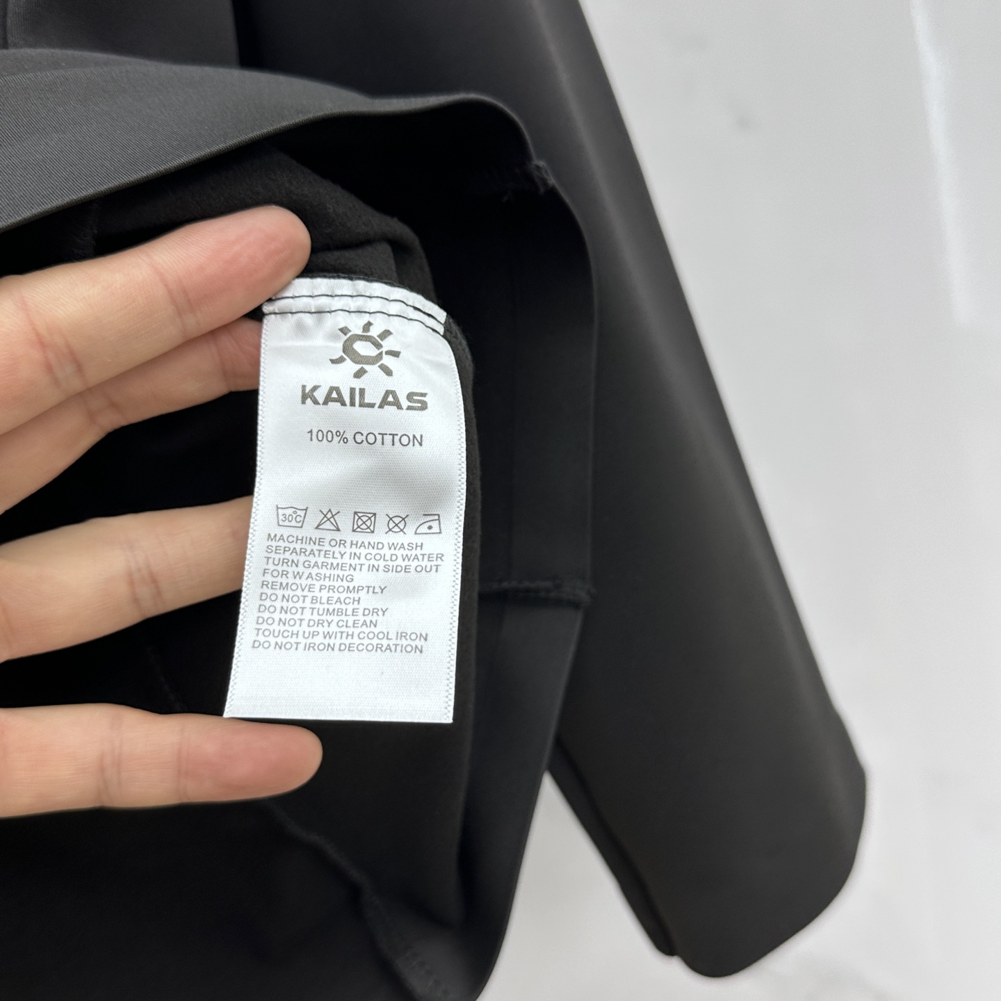 🆕KAILAS凯乐石 秋季人体工学3D裁剪半拉链长袖基础款半拉链，适合秋冬户外运动时穿着大身采用科技功能