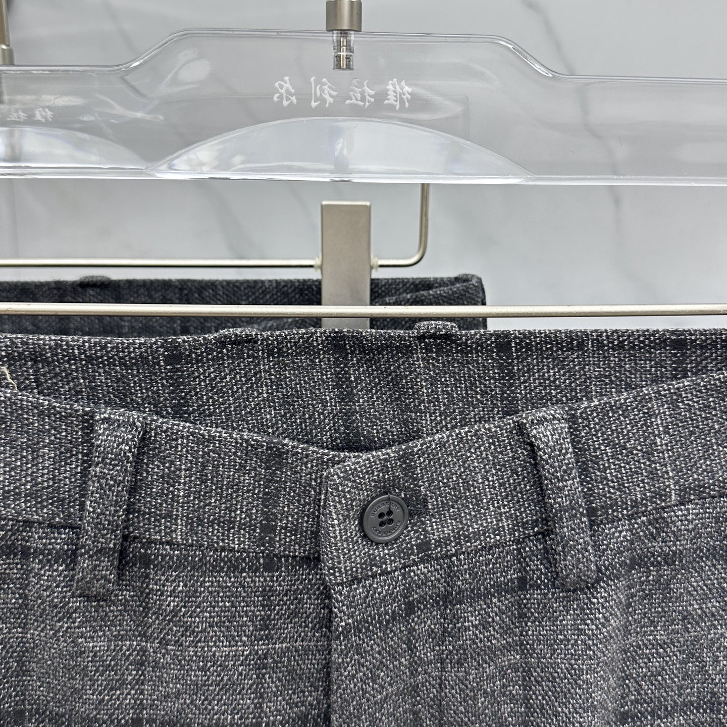 🆕Burberry巴宝莉 2025早秋新品休闲裤西裤，官网同步发售，裤身工艺设计，定制五金辅料、面料定制